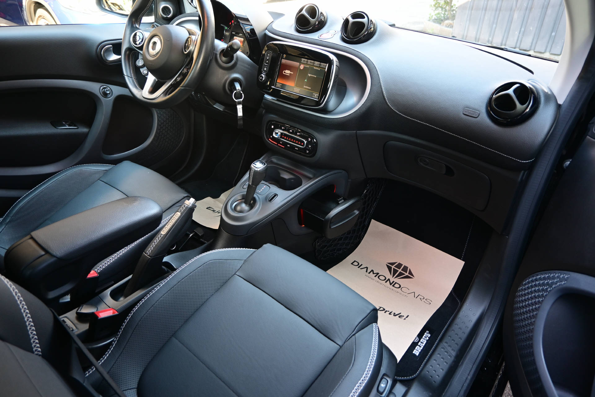 SMART Fortwo Coupé 0.9 Brabus Xclusive *Mattlackierung*Leder*-image-20