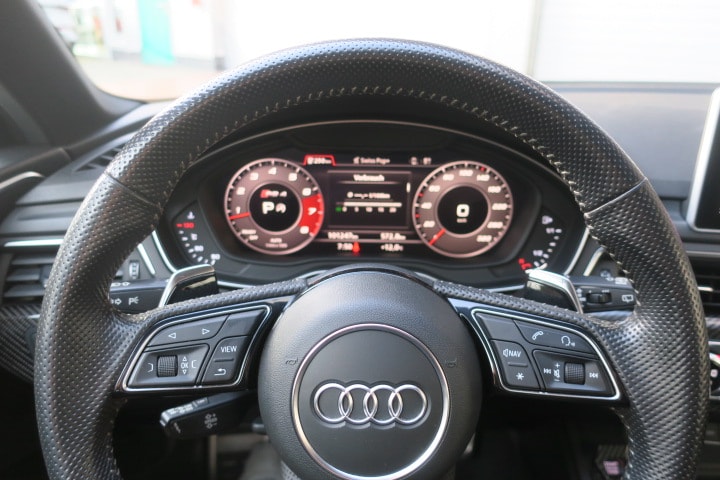 AUDI RS4 Avant 2.9 TFSI quattro tiptronic-image-15