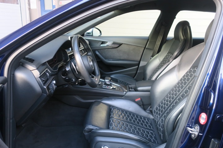 AUDI RS4 Avant 2.9 TFSI quattro tiptronic-image-5