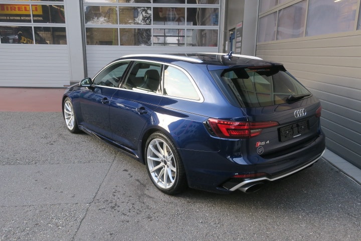 AUDI RS4 Avant 2.9 TFSI quattro tiptronic-image-4