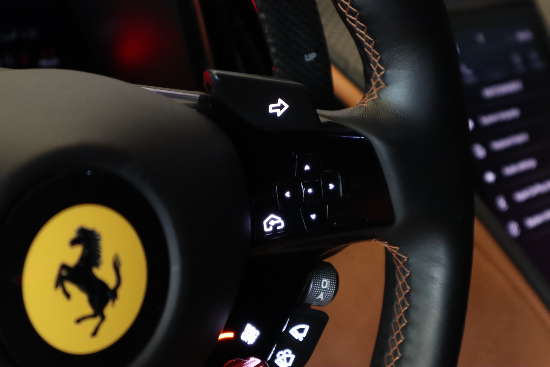 FERRARI Roma 3.9 V8 T-image-26