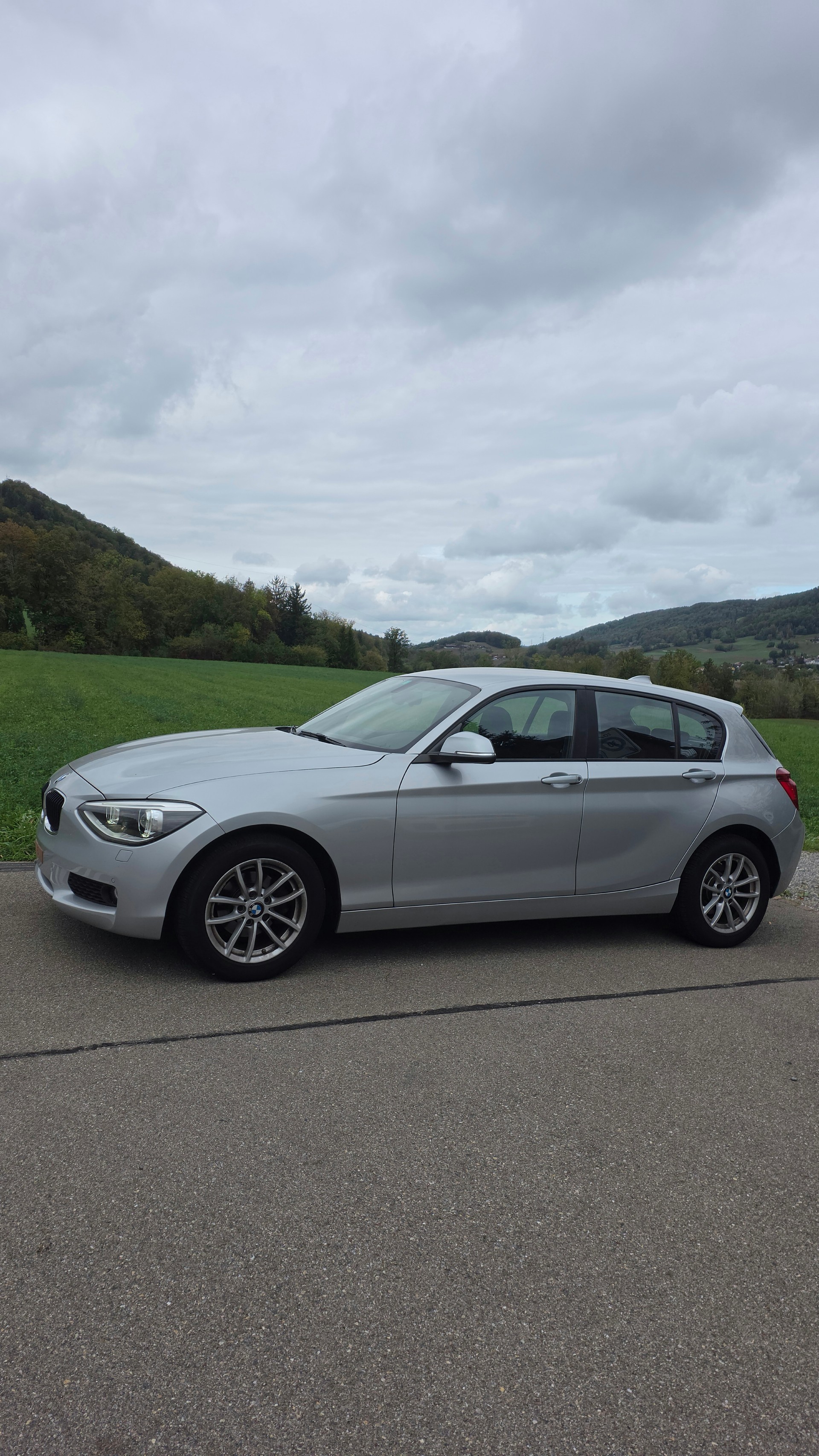 BMW 116i-image-2