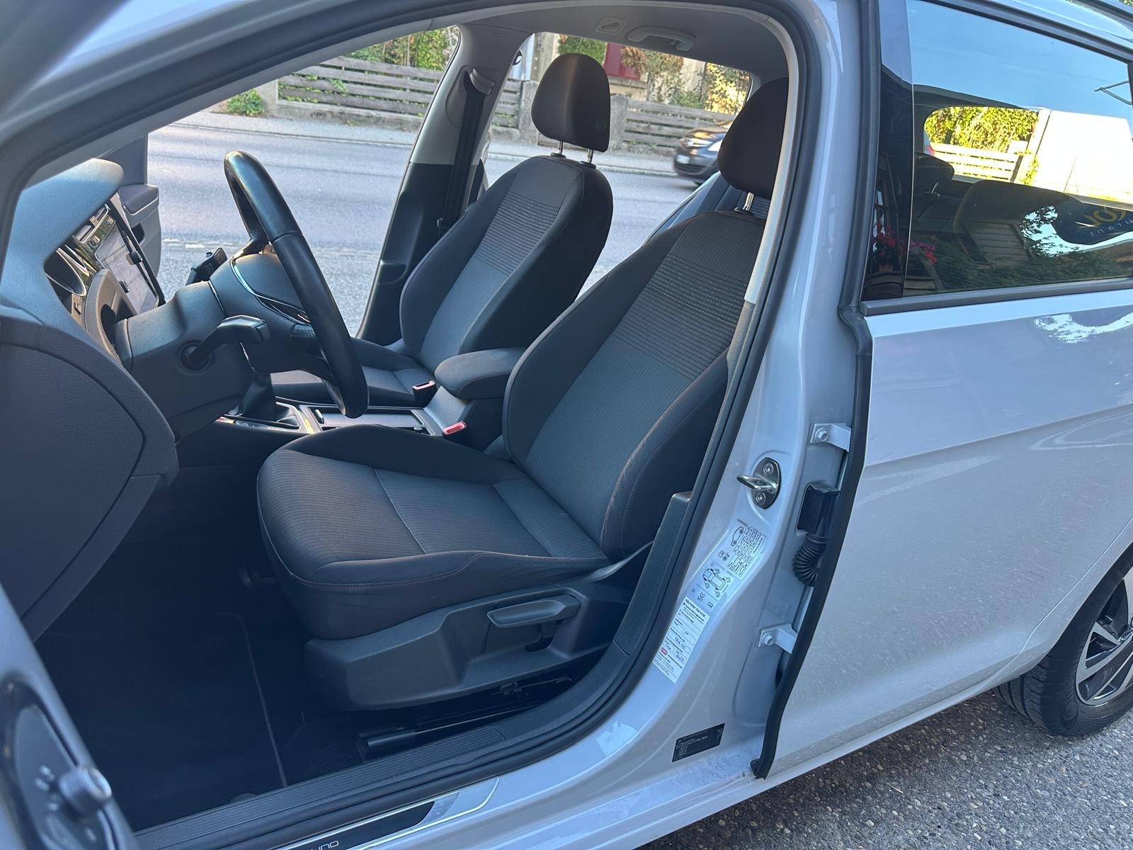 VW Golf Variant 1.4 TSI Comfortline-image-8