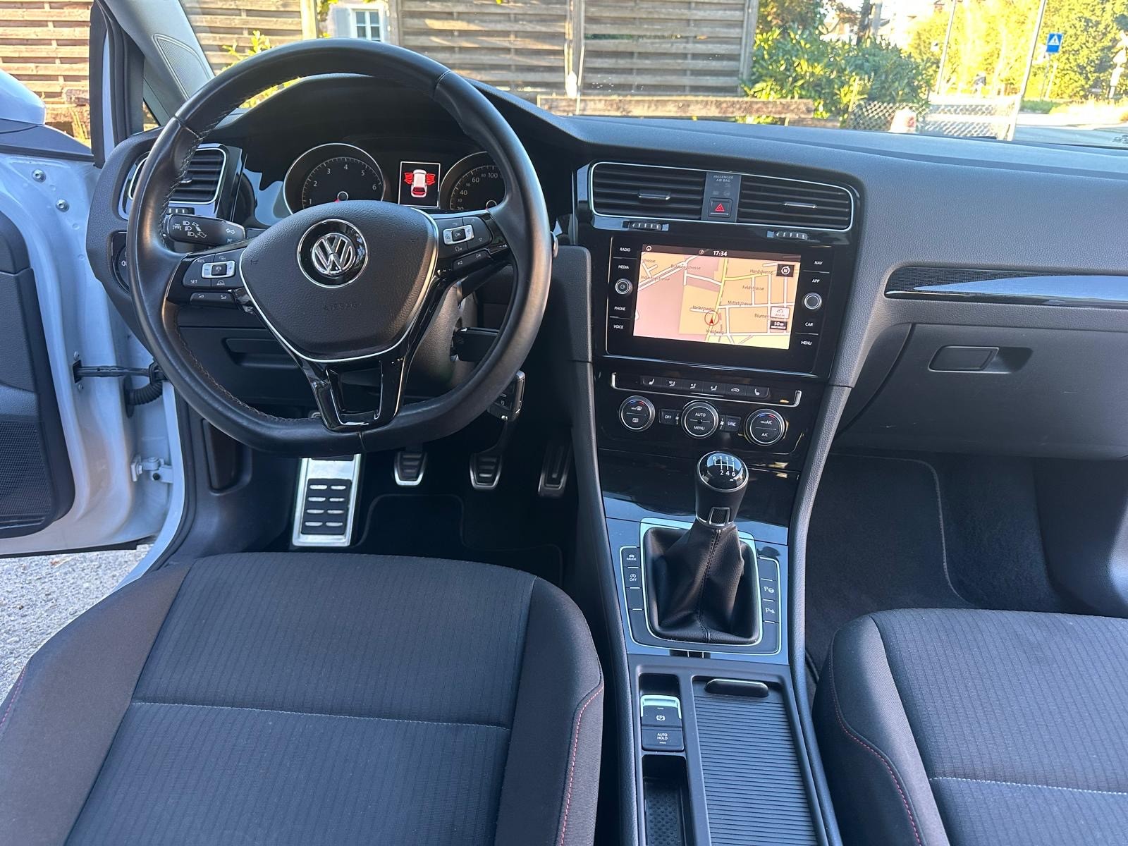 VW Golf Variant 1.4 TSI Comfortline-image-7