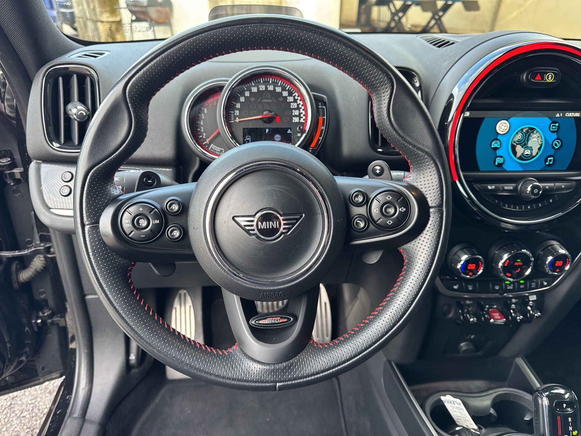 MINI Countryman John Cooper Works ALL4 Steptronic-image-11