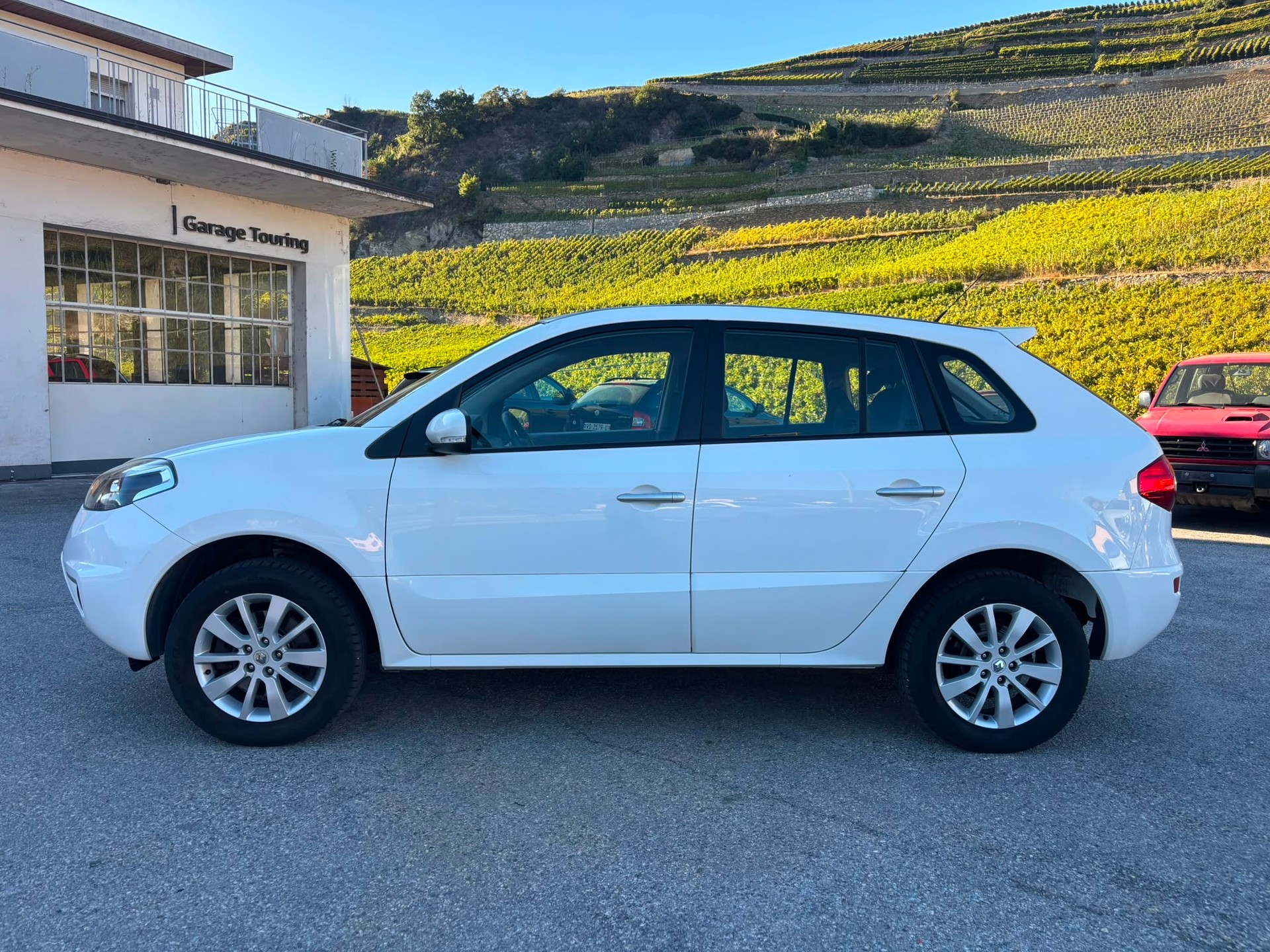 RENAULT Koleos 2.5 Expression 4x4-image-2