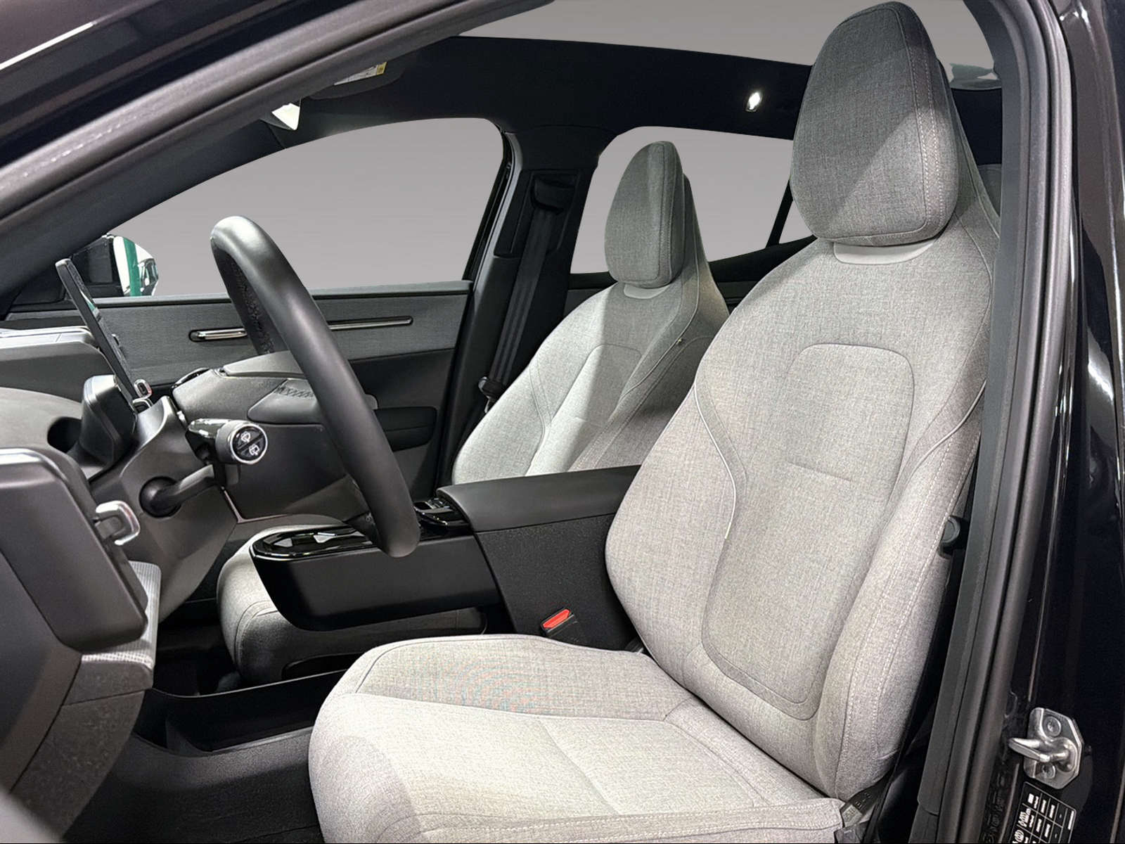 VOLVO EX30 E60 Ultra-image-6
