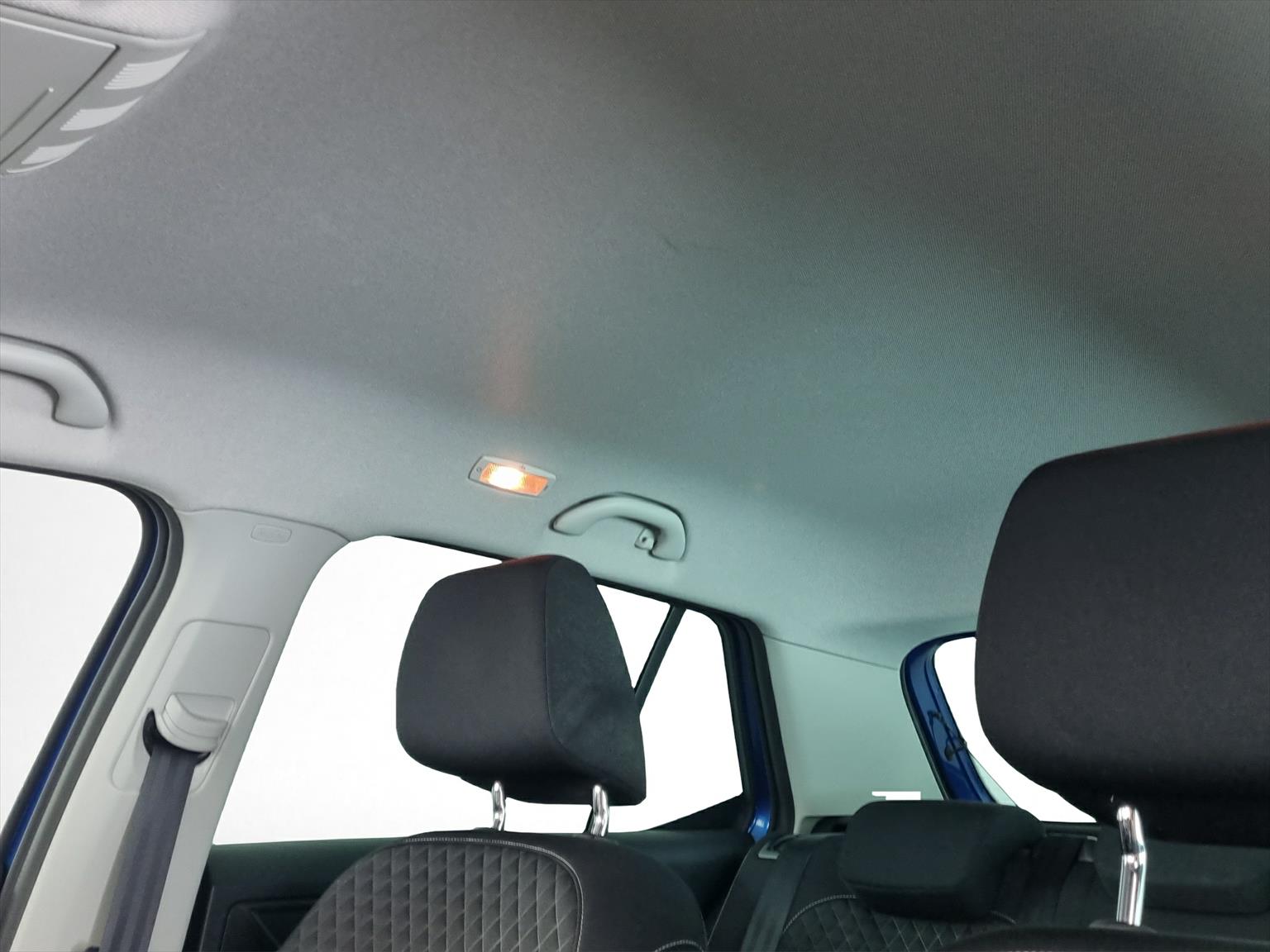 SKODA Fabia 1.2 TSI Ambition DSG Swiss Edition-image-12
