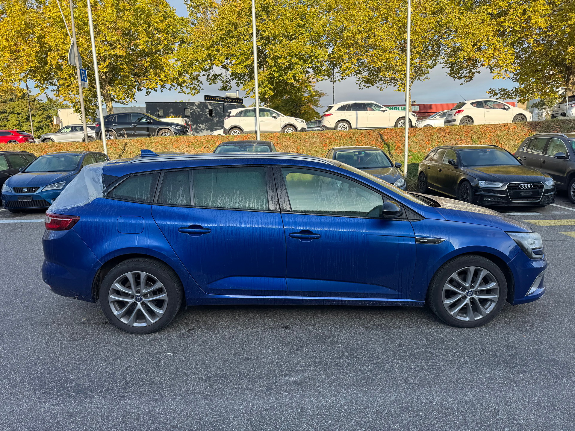 RENAULT Mégane Grandtour 1.3 16V Turbo GT Line EDC-image-6