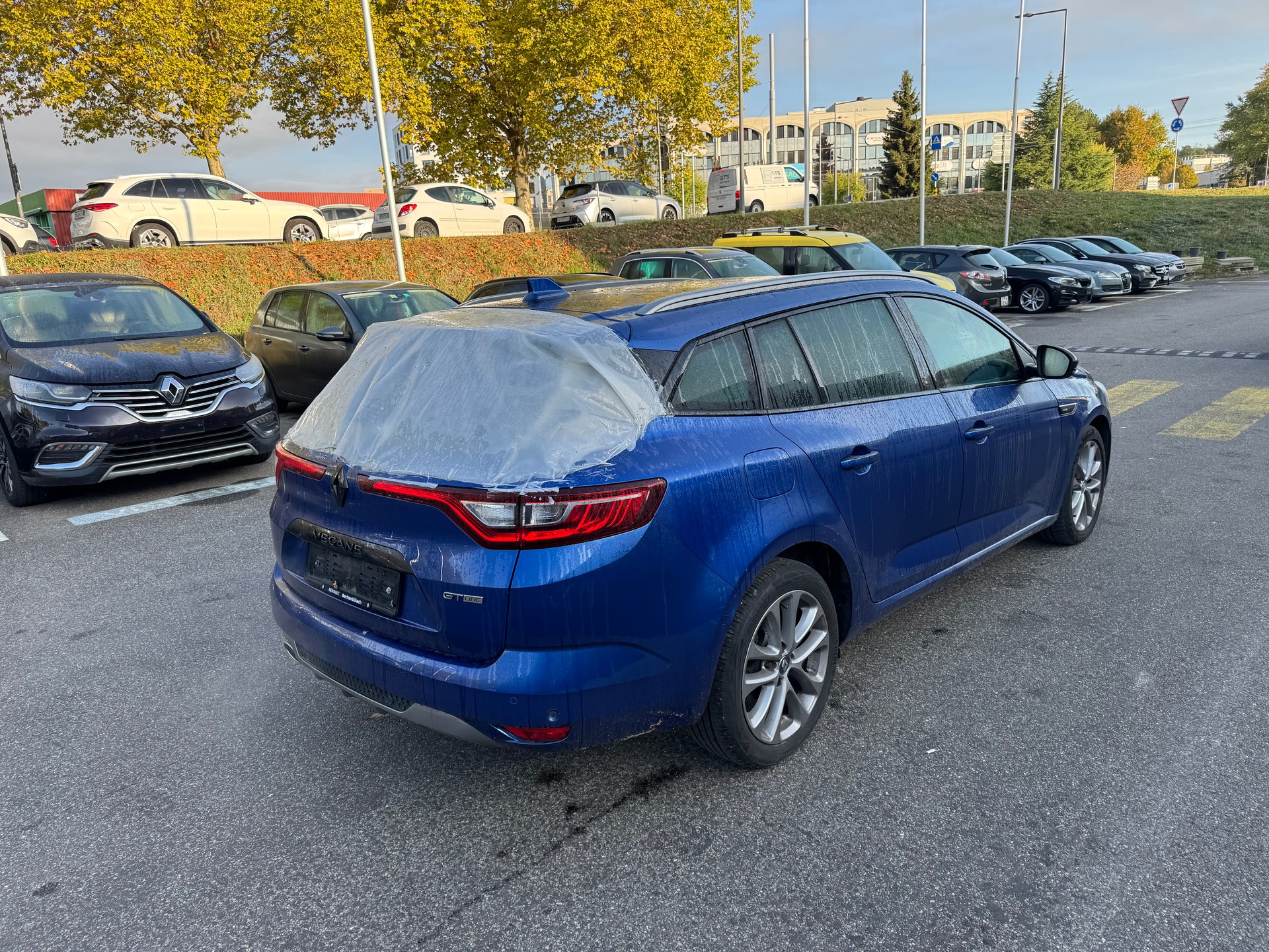 RENAULT Mégane Grandtour 1.3 16V Turbo GT Line EDC-image-5