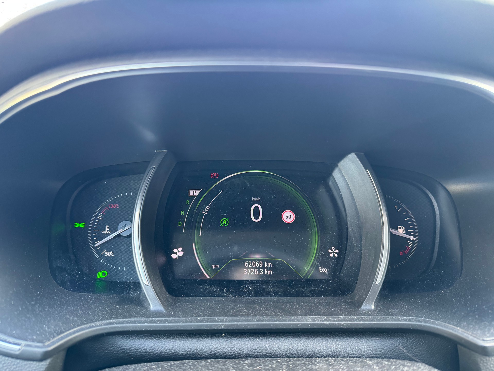 RENAULT Mégane Grandtour 1.3 16V Turbo GT Line EDC-image-15