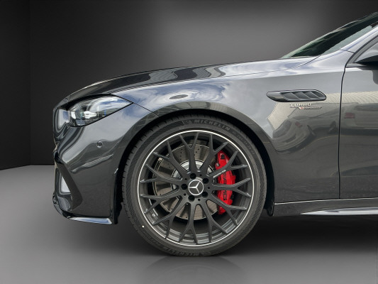 MERCEDES-BENZ C 63 S AMG 4M E Perf. Exe-image-12