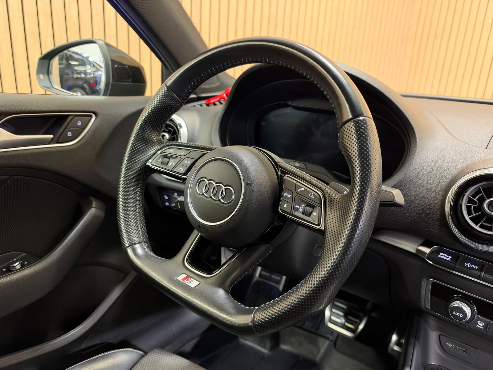 AUDI A3 Limousine 35 TDI Sport S-tronic-image-9