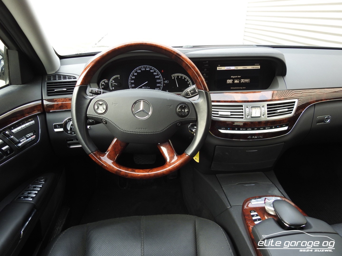 MERCEDES-BENZ S 500 4Matic-image-5