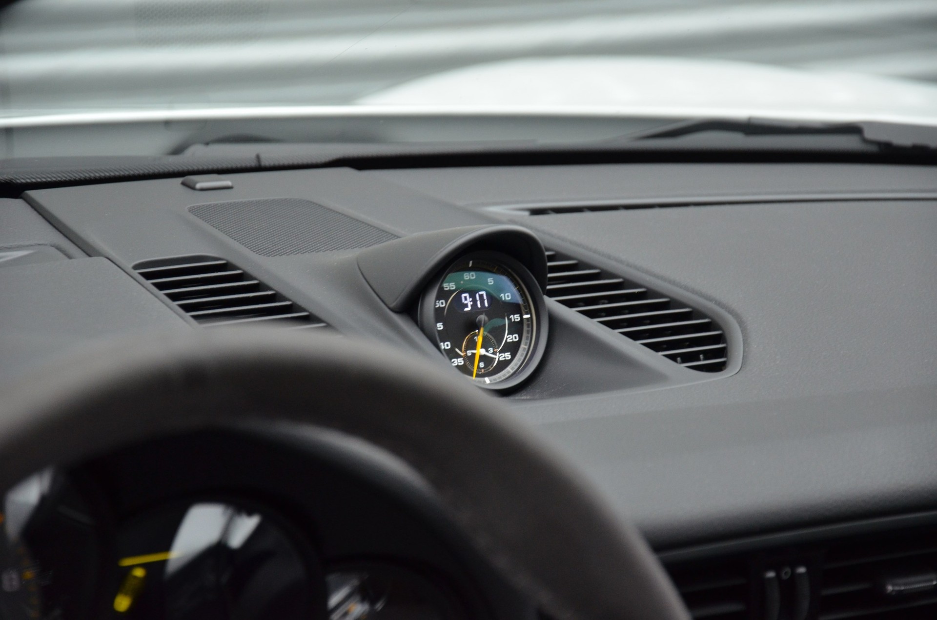 PORSCHE 911 GT3 PDK-image-18