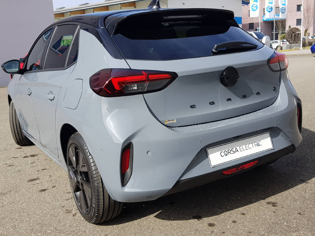 OPEL Corsa Electric GS-image-2