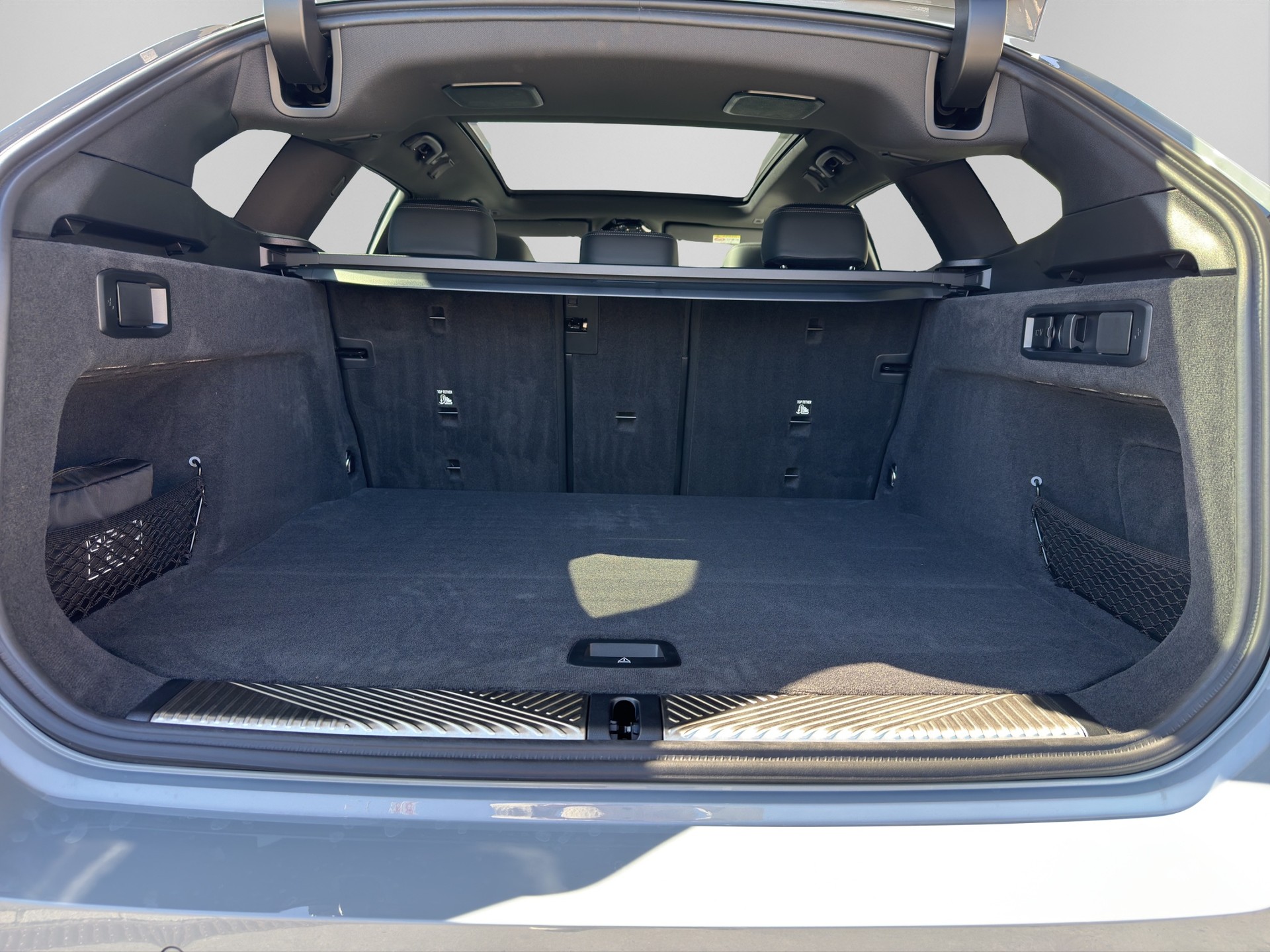 BMW 520d xDrive 48V Touring M Sport Pro Steptronic-image-18
