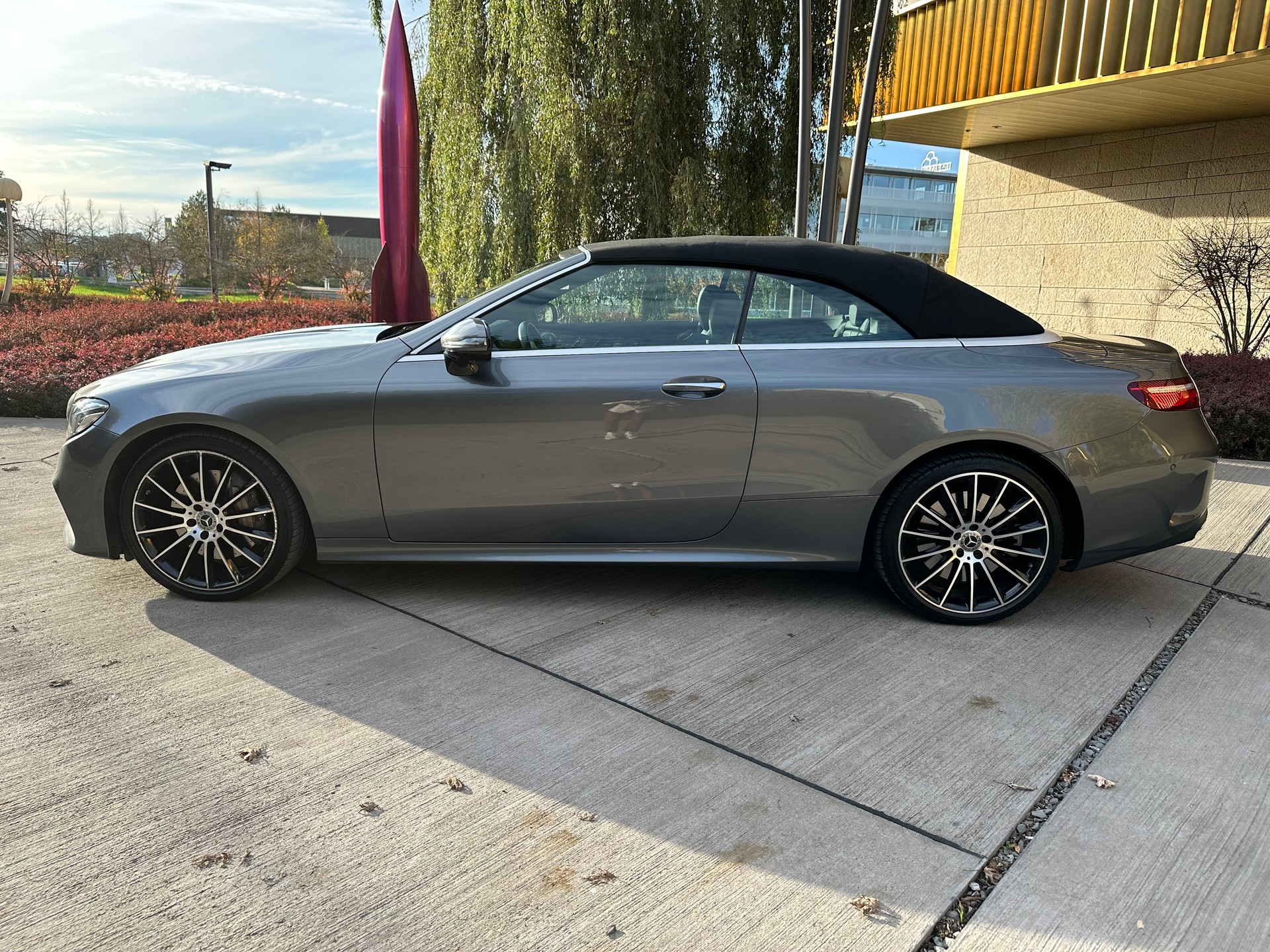 MERCEDES-BENZ E 400 Cabriolet AMG Line 4 Matic 9G-Tronic-image-14