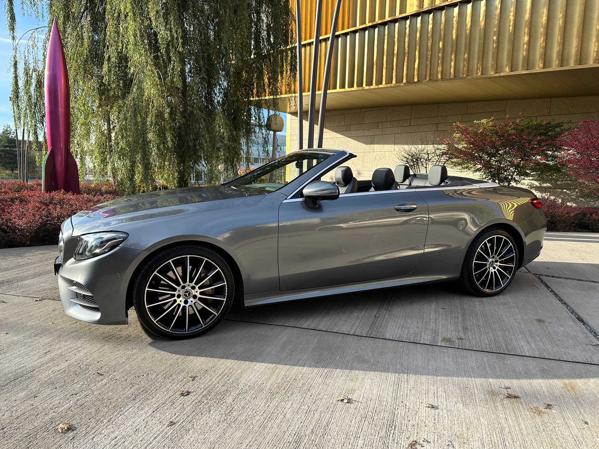 MERCEDES-BENZ E 400 Cabriolet AMG Line 4 Matic 9G-Tronic-image-2