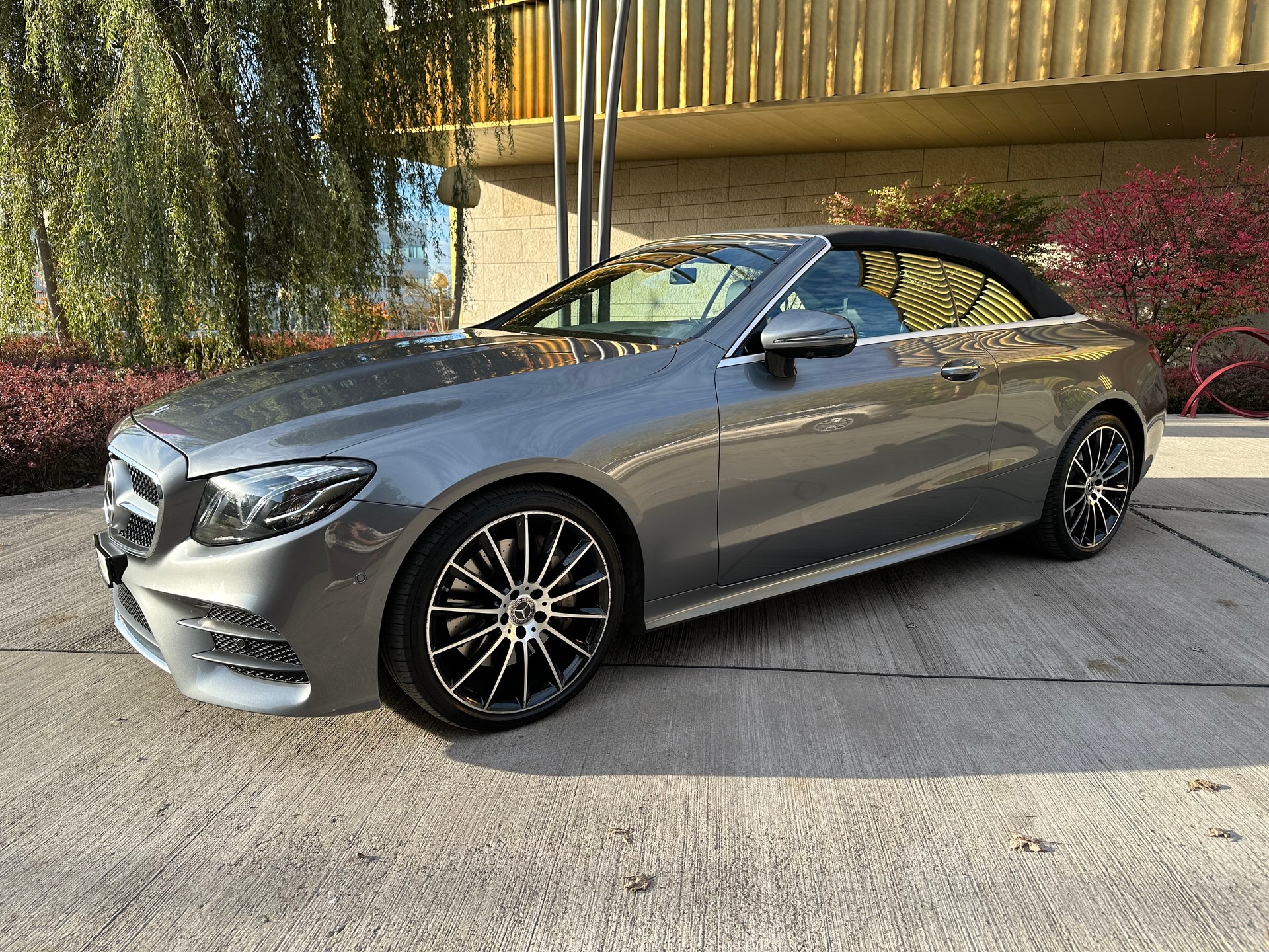 MERCEDES-BENZ E 400 Cabriolet AMG Line 4 Matic 9G-Tronic-image-13