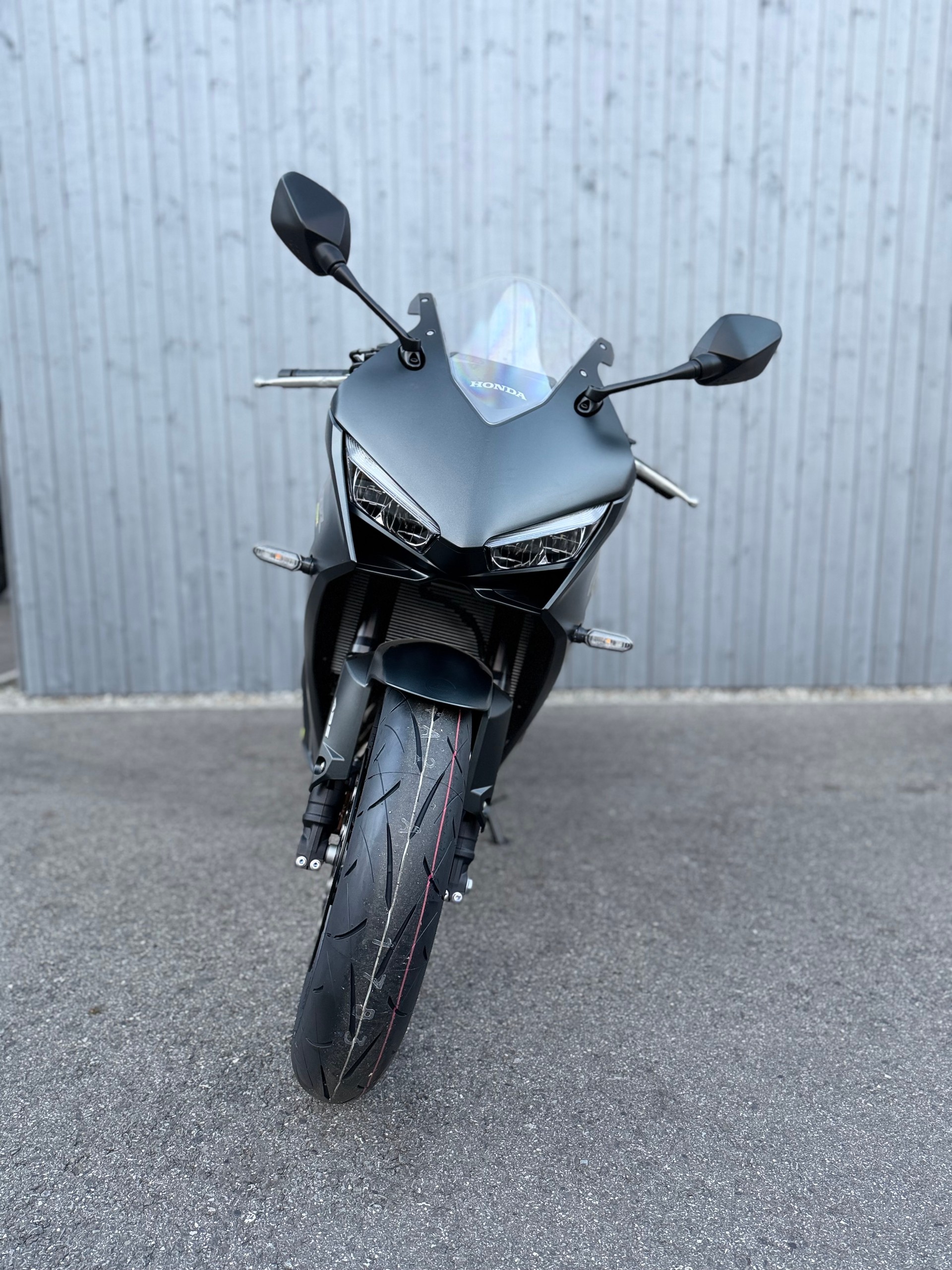 HONDA CBR 650 R E-Clutch-showroom-element-2