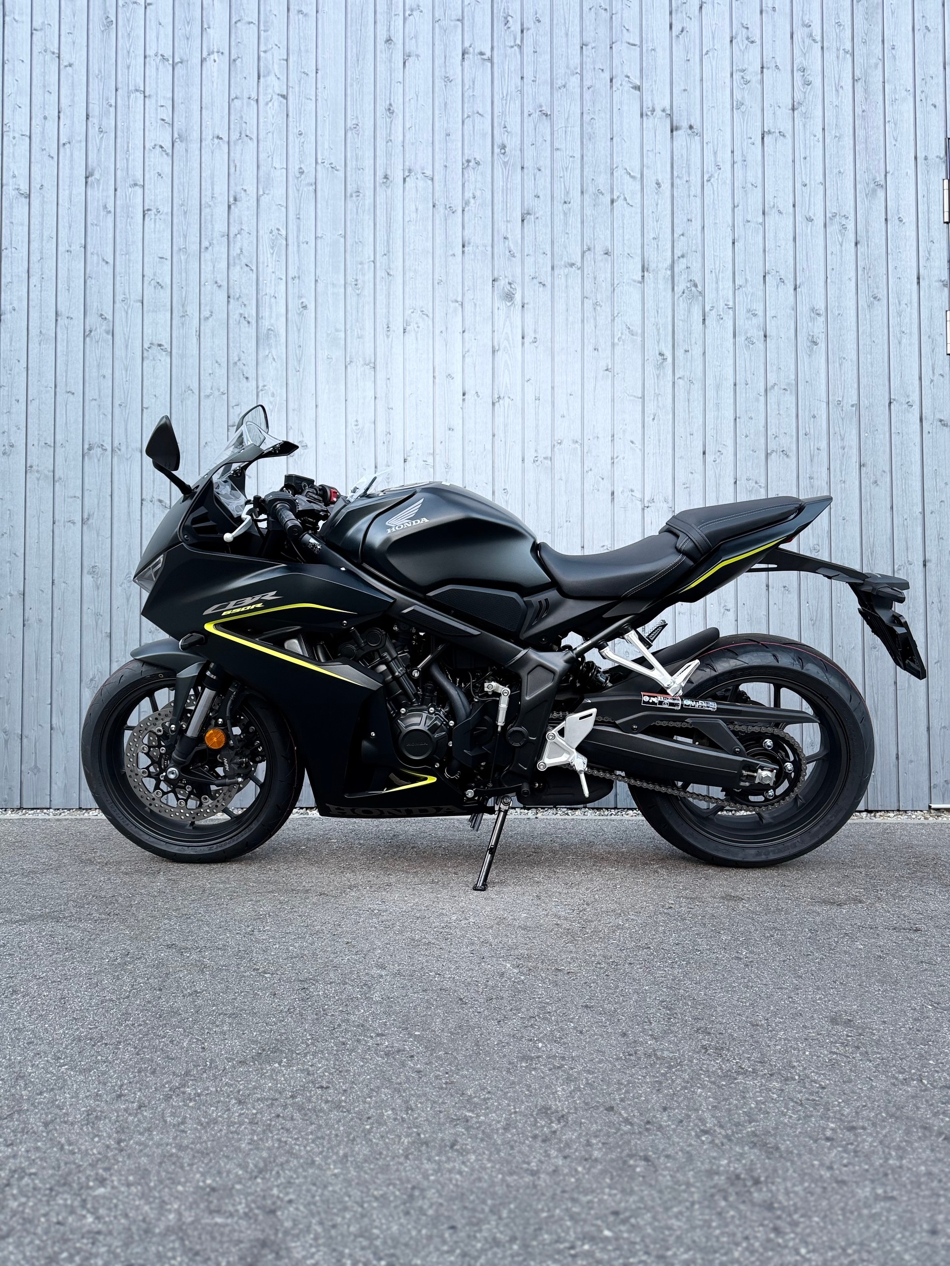 HONDA CBR 650 R E-Clutch-showroom-element-3