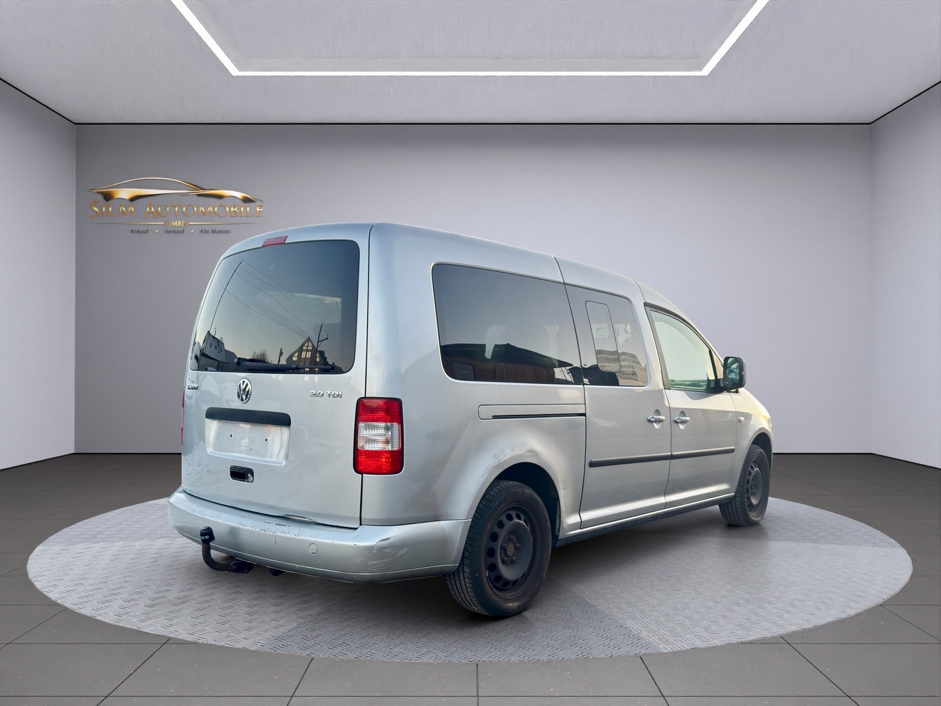 VW Caddy Maxi Life 2.0TDI 140 PS, 7 Plätze, AHK-image-4