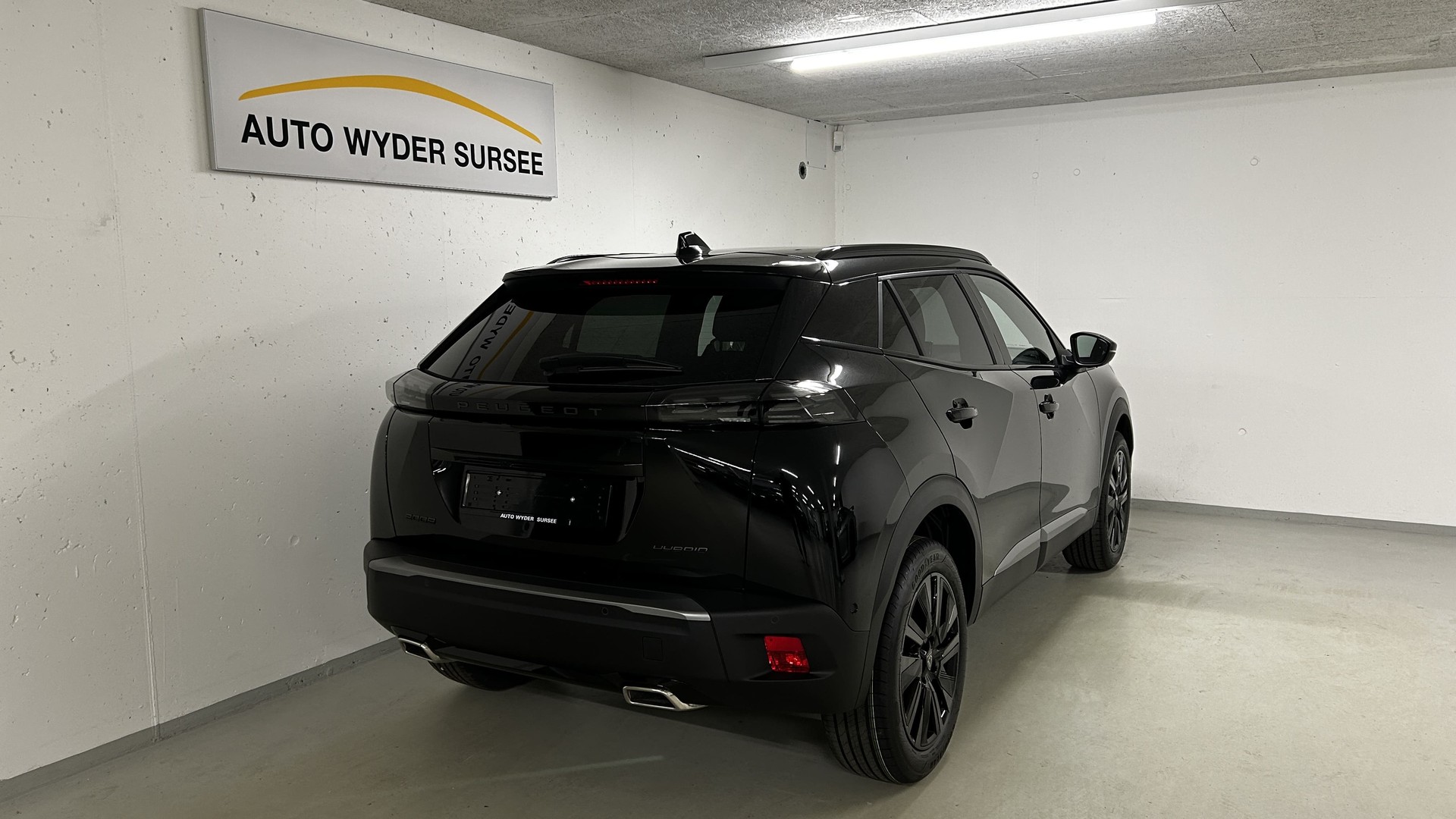 PEUGEOT 2008 1.2 Hybrid GT-image-5