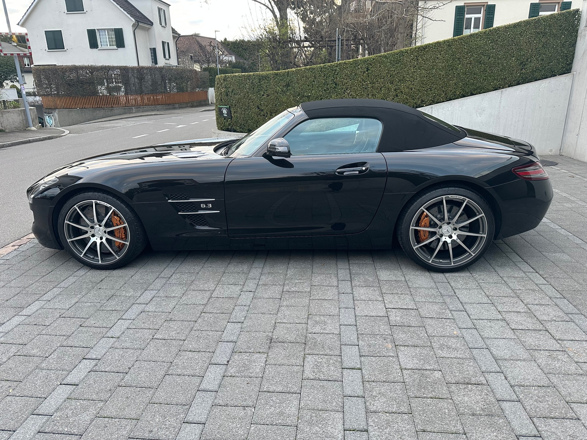 MERCEDES-BENZ SLS 63 AMG Speedshift-image-0