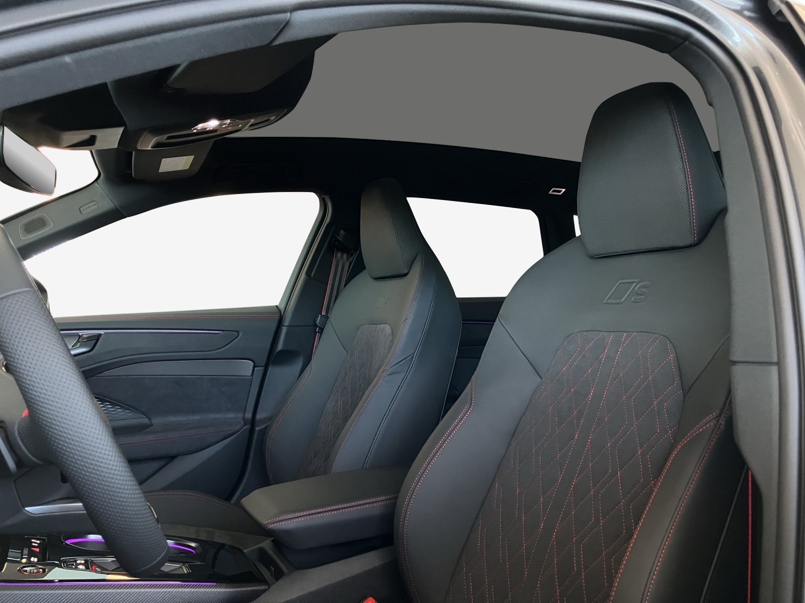 AUDI A6 Avant TFSI quattro 270 kW S tronic-image-14