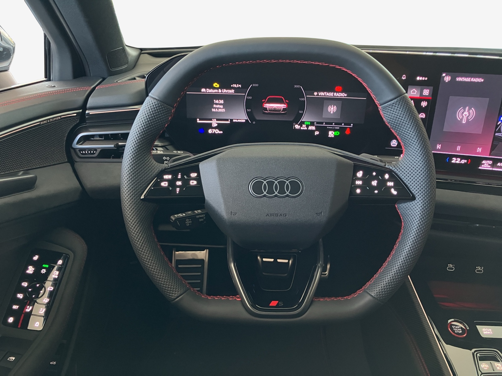 AUDI A6 Avant TFSI quattro 270 kW S tronic-image-9