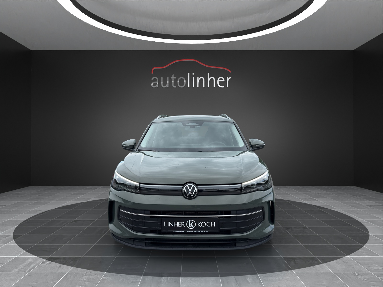 VW Tiguan 2.0 TDI SCR Elegance 4Motion DSG-image-6