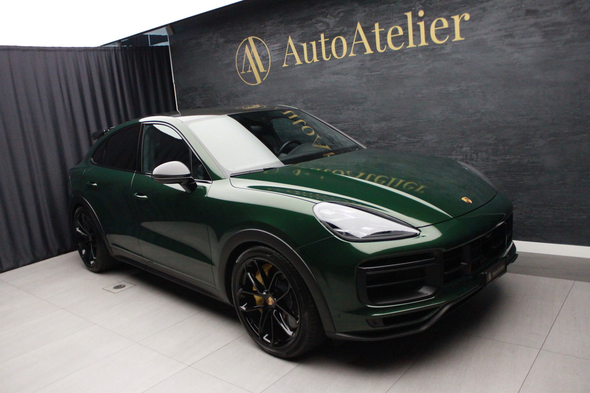 PORSCHE Cayenne Turbo GT-image-2