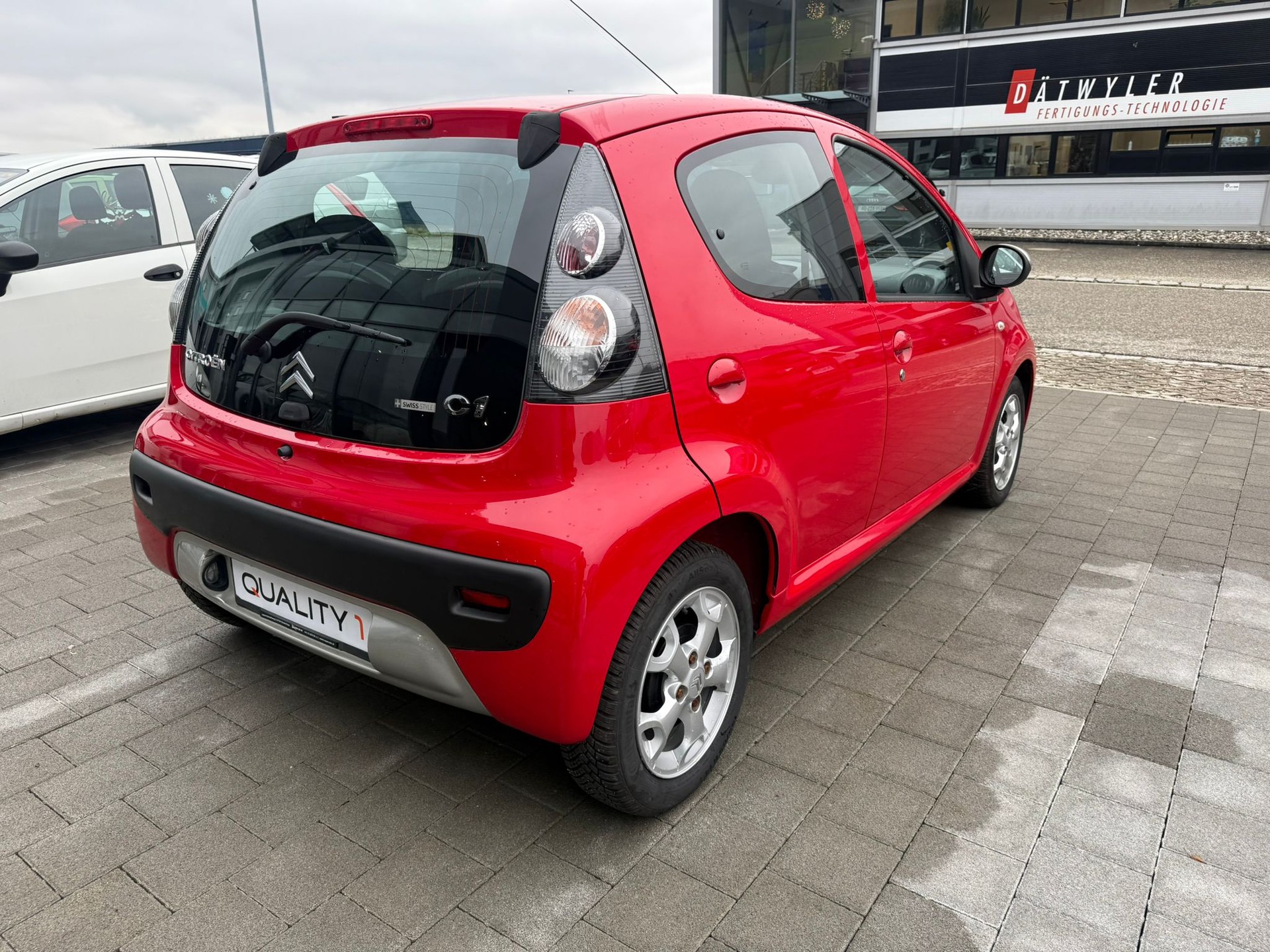 CITROEN C1 1.0i Chic-image-9
