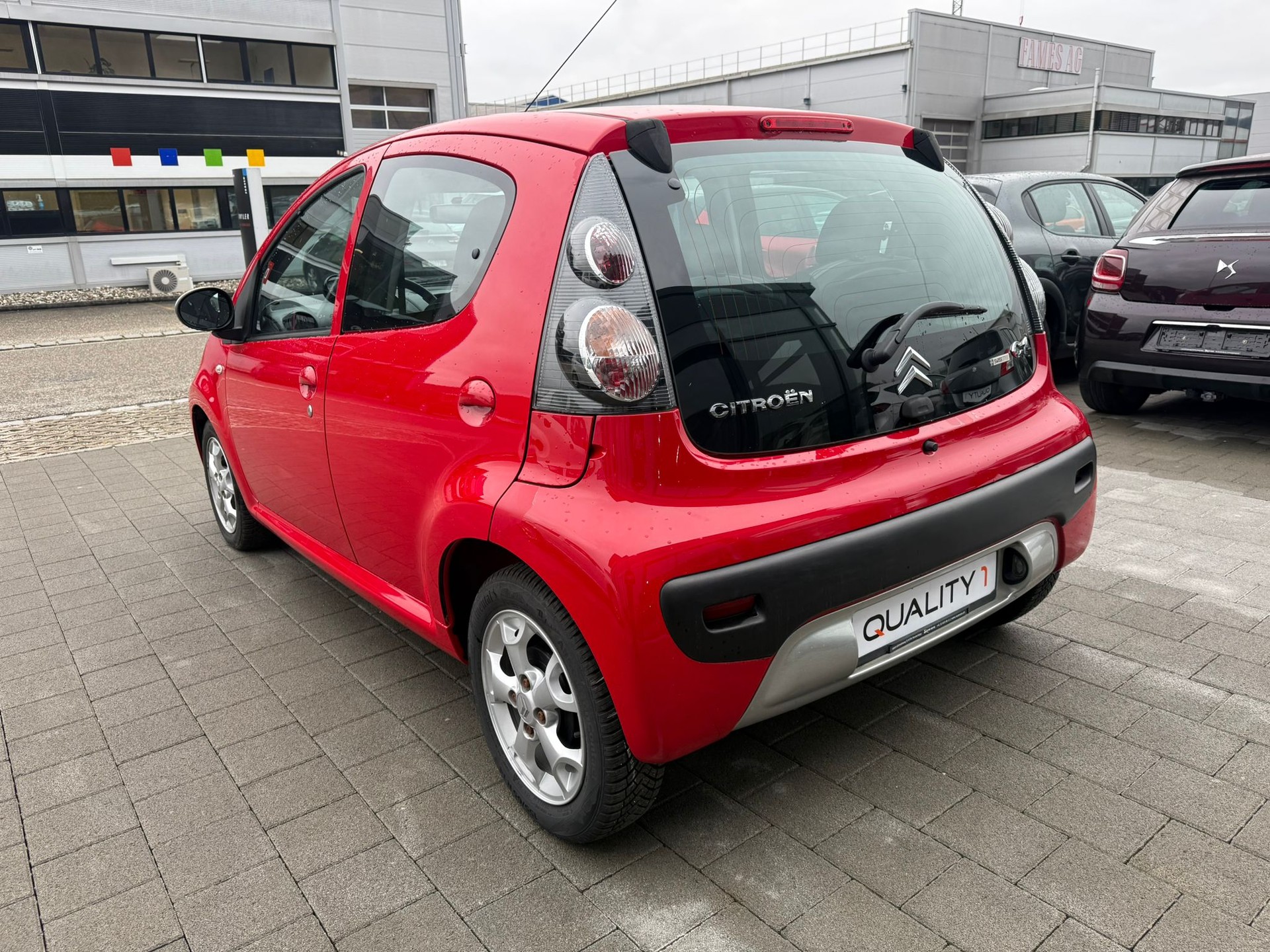 CITROEN C1 1.0i Chic-image-4