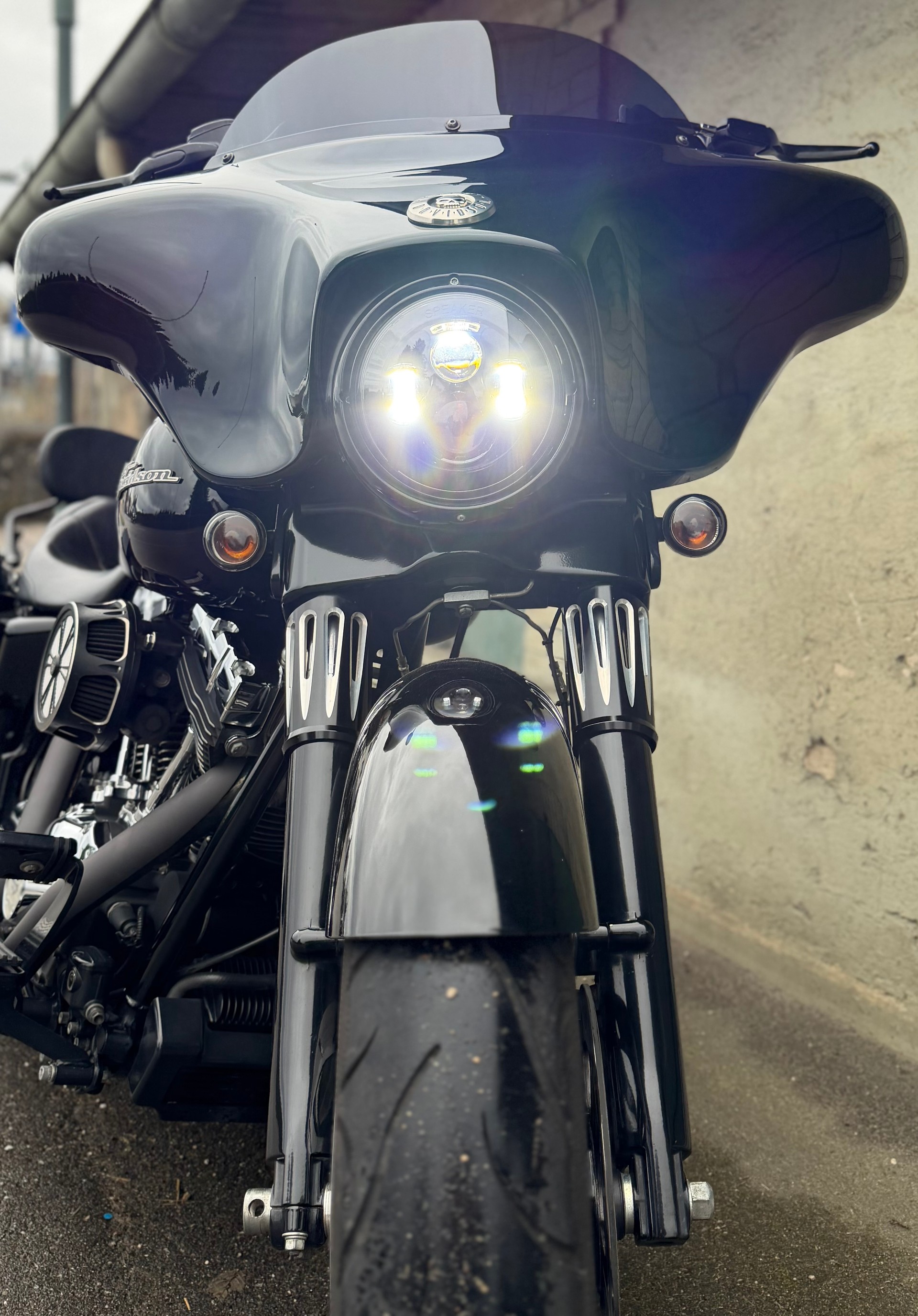 HARLEY-DAVIDSON FLHX Street Glide ABS-showroom-element-2