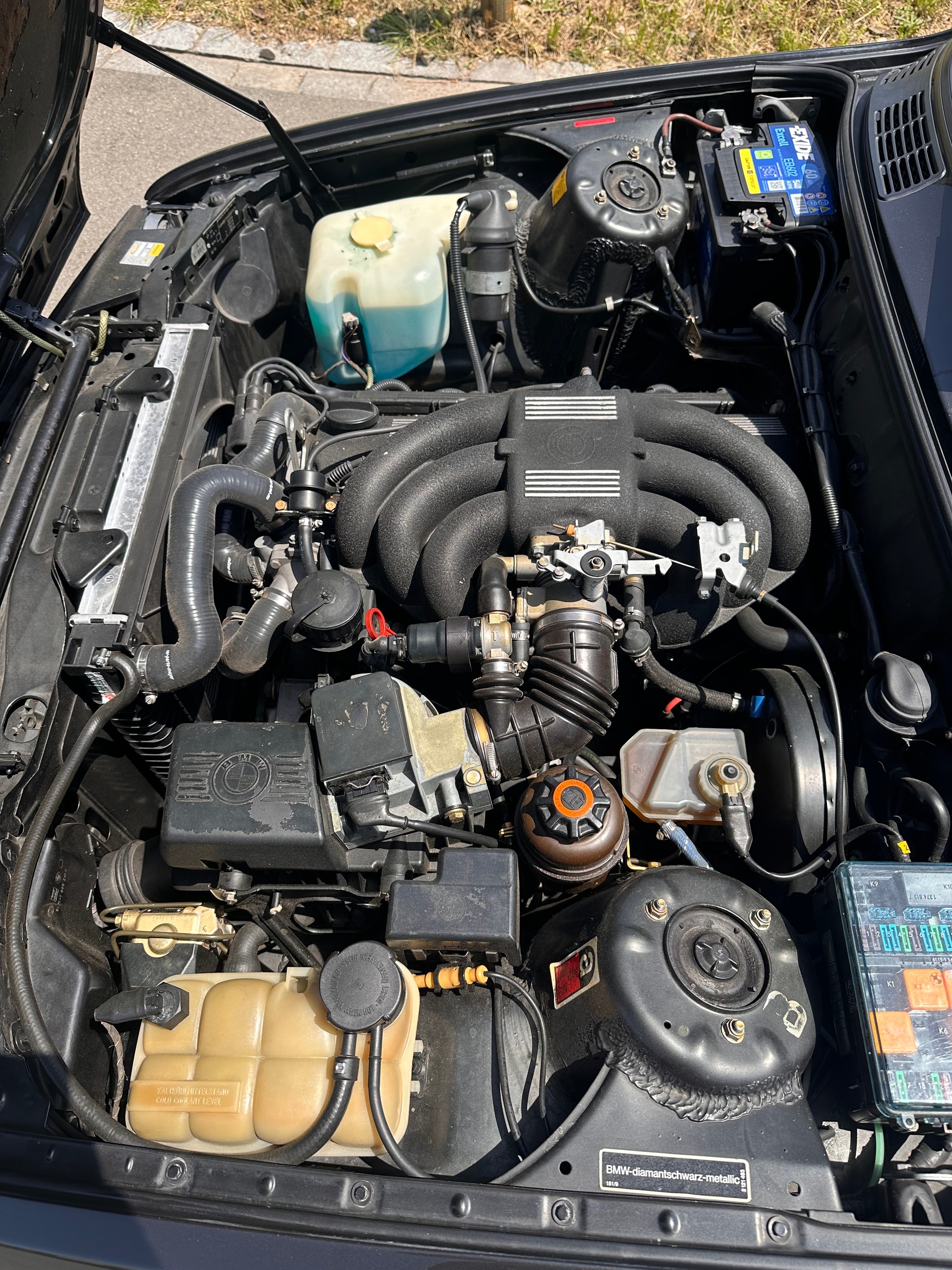 BMW 325i Cabrio-image-1
