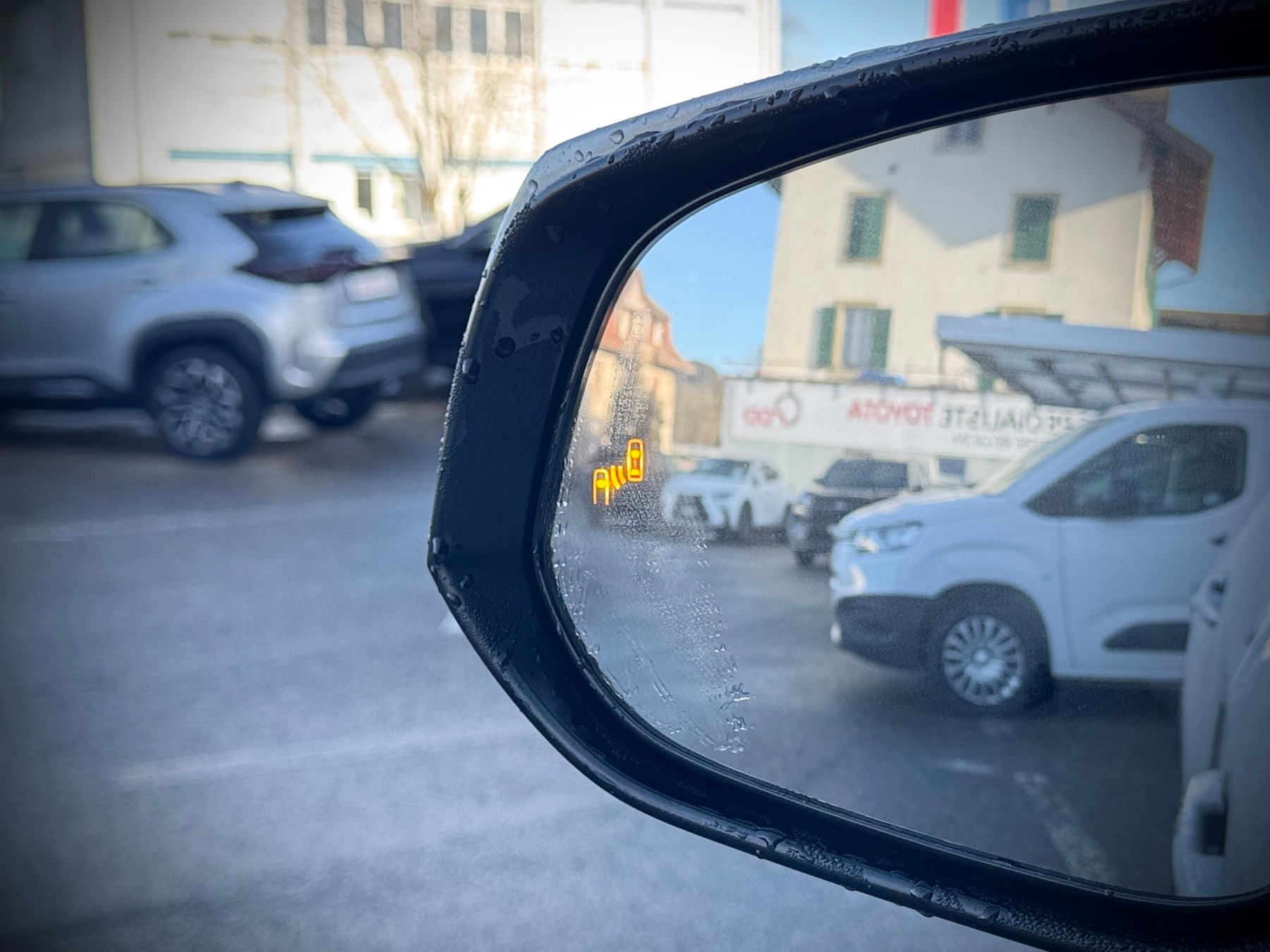 TOYOTA RAV-4 2.5 PHEV Trend e-CVT 4WD-image-4