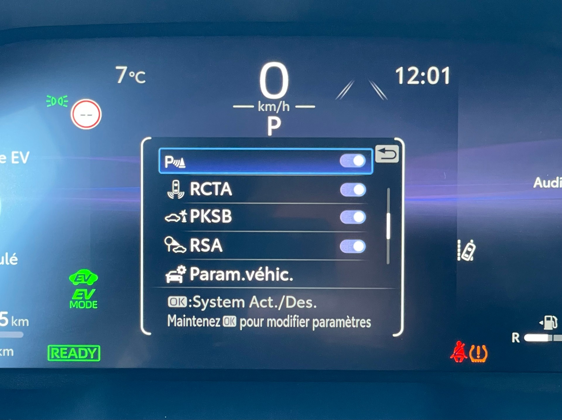 TOYOTA RAV-4 2.5 PHEV Trend e-CVT 4WD-image-27