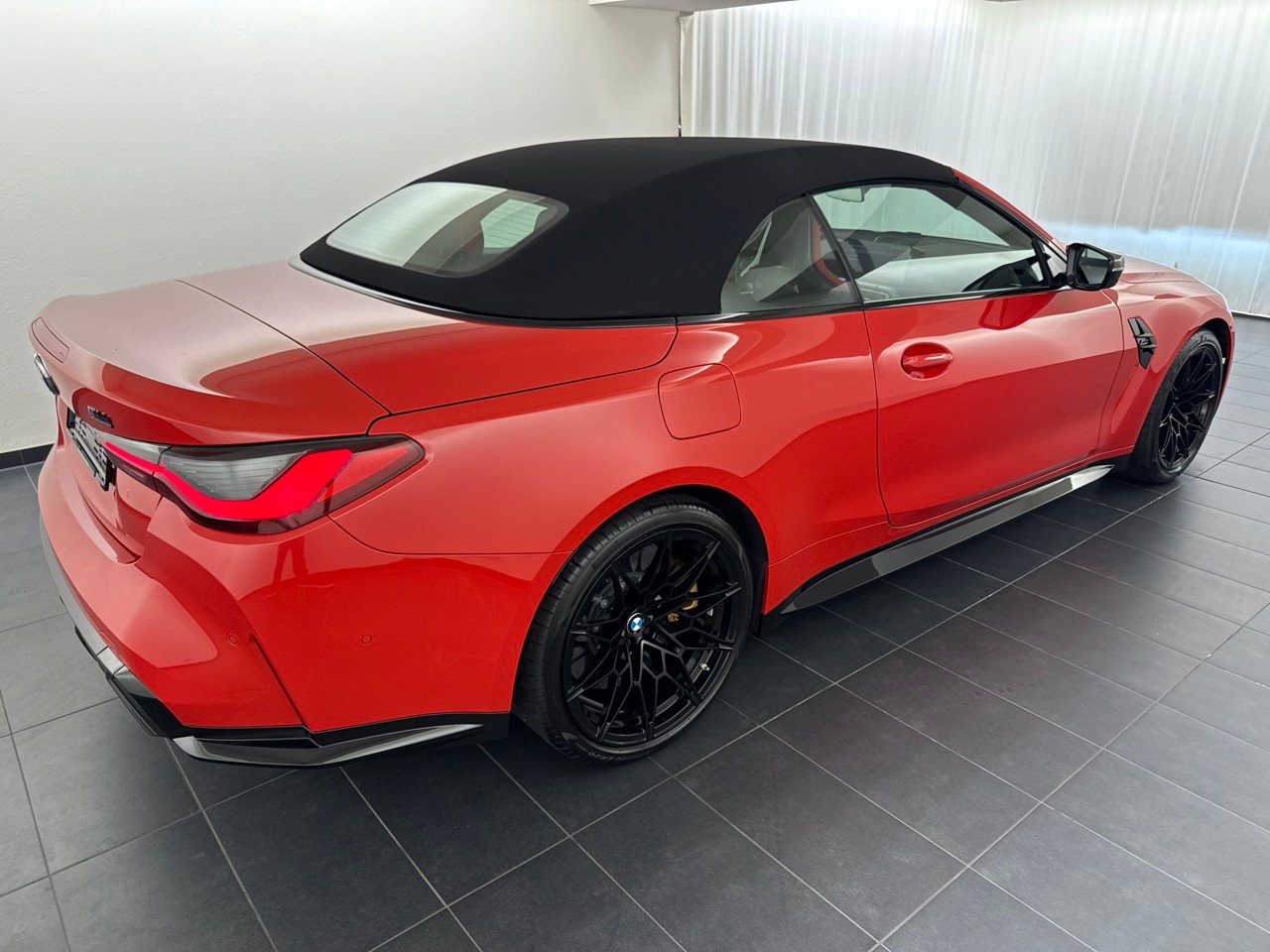 BMW M4 Cabrio Competit.M xDr. ''Race Track Packet''-image-19