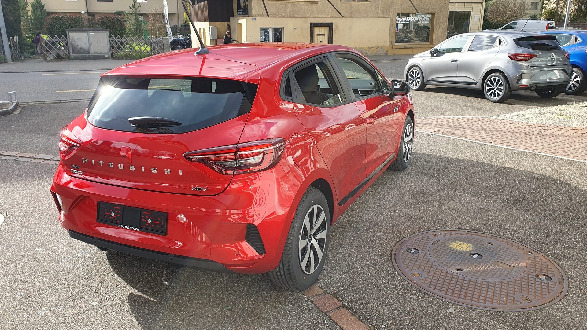 MITSUBISHI COLT 1.6 HEV Automat SwissLine (508) Helvetia-image-3