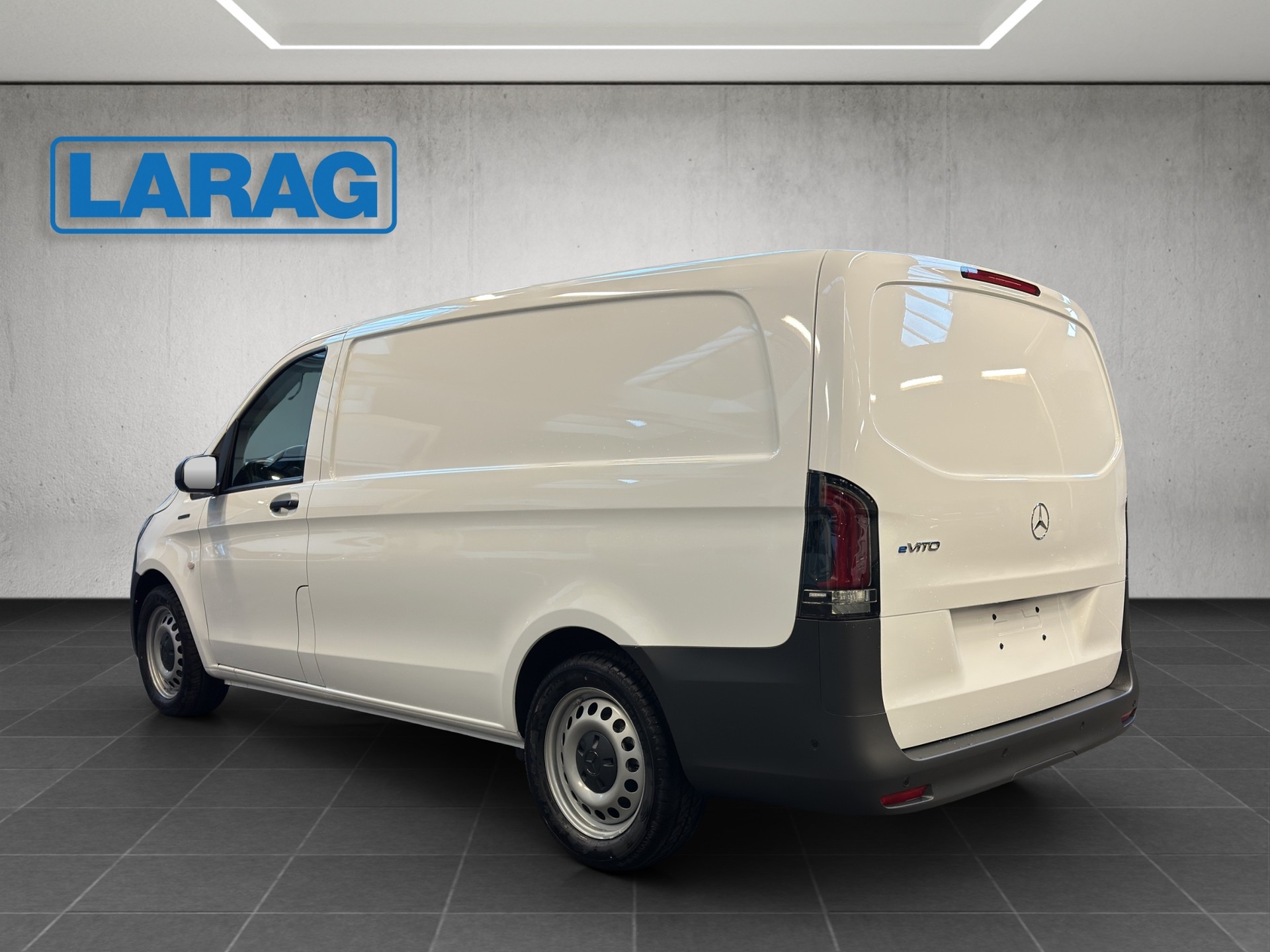MERCEDES-BENZ eVito Kasten 60kWh Lang-image-3