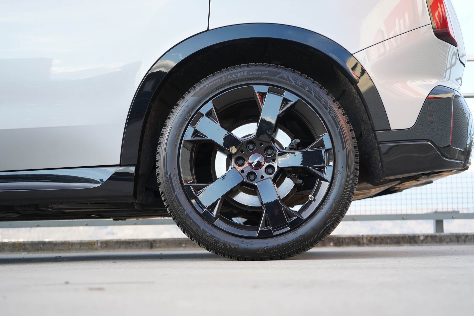 MINI COUNTRYMAN S ALL4 STEPTRONIC JCW BLACK l 217 PS-image-21