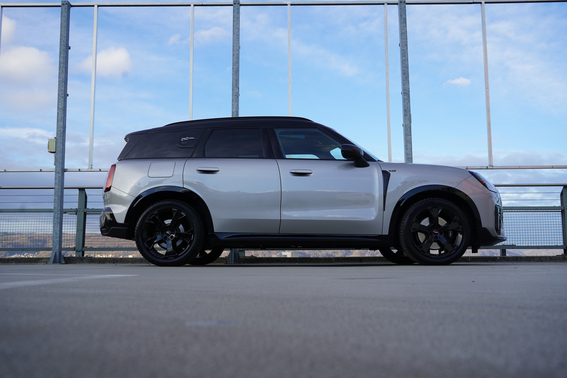 MINI COUNTRYMAN S ALL4 STEPTRONIC JCW BLACK l 217 PS-image-0
