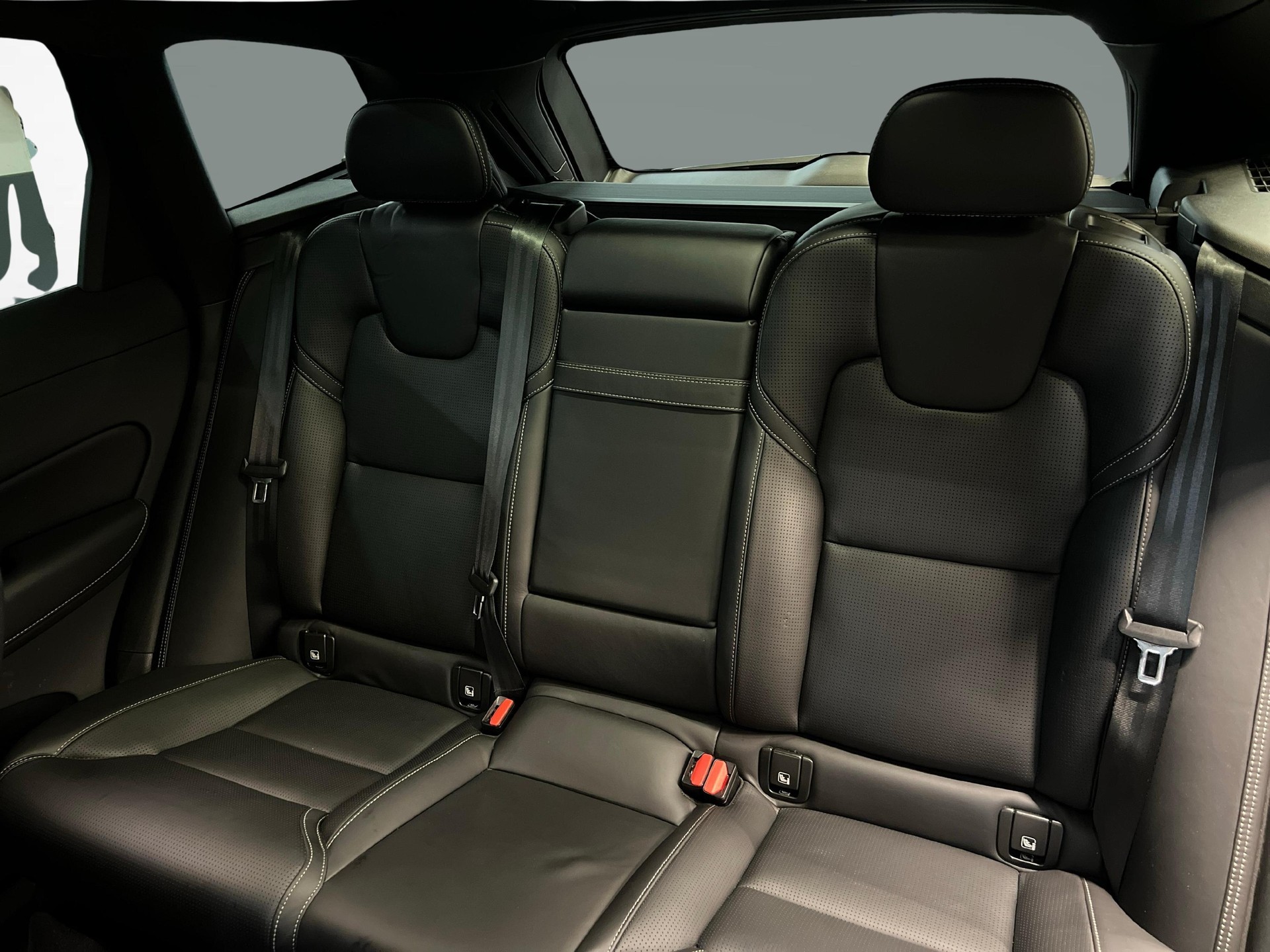 VOLVO XC60 2.0 T8 TE Inscription eAWD-image-11