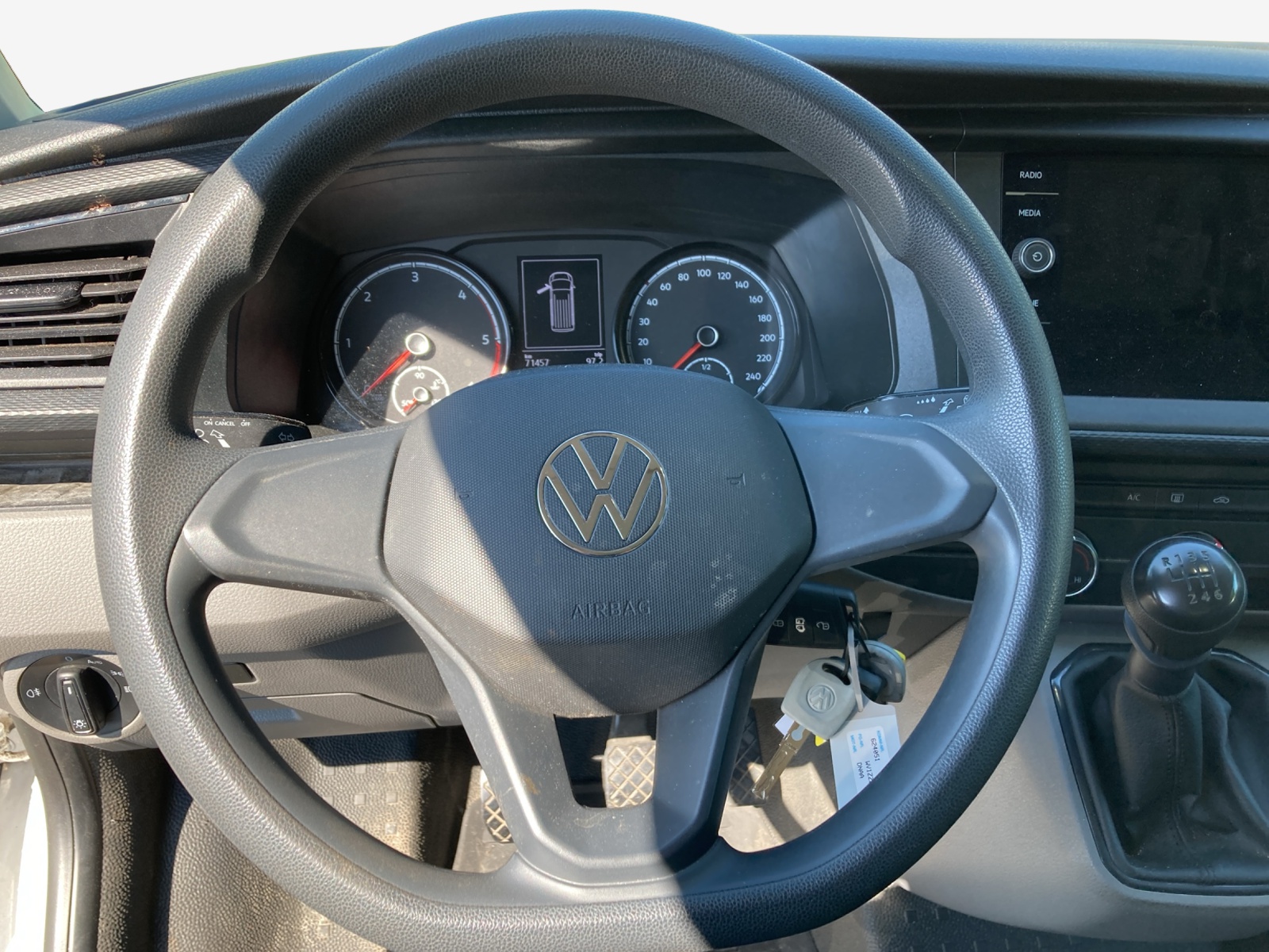VW T6.1 2.0 TDI-image-9