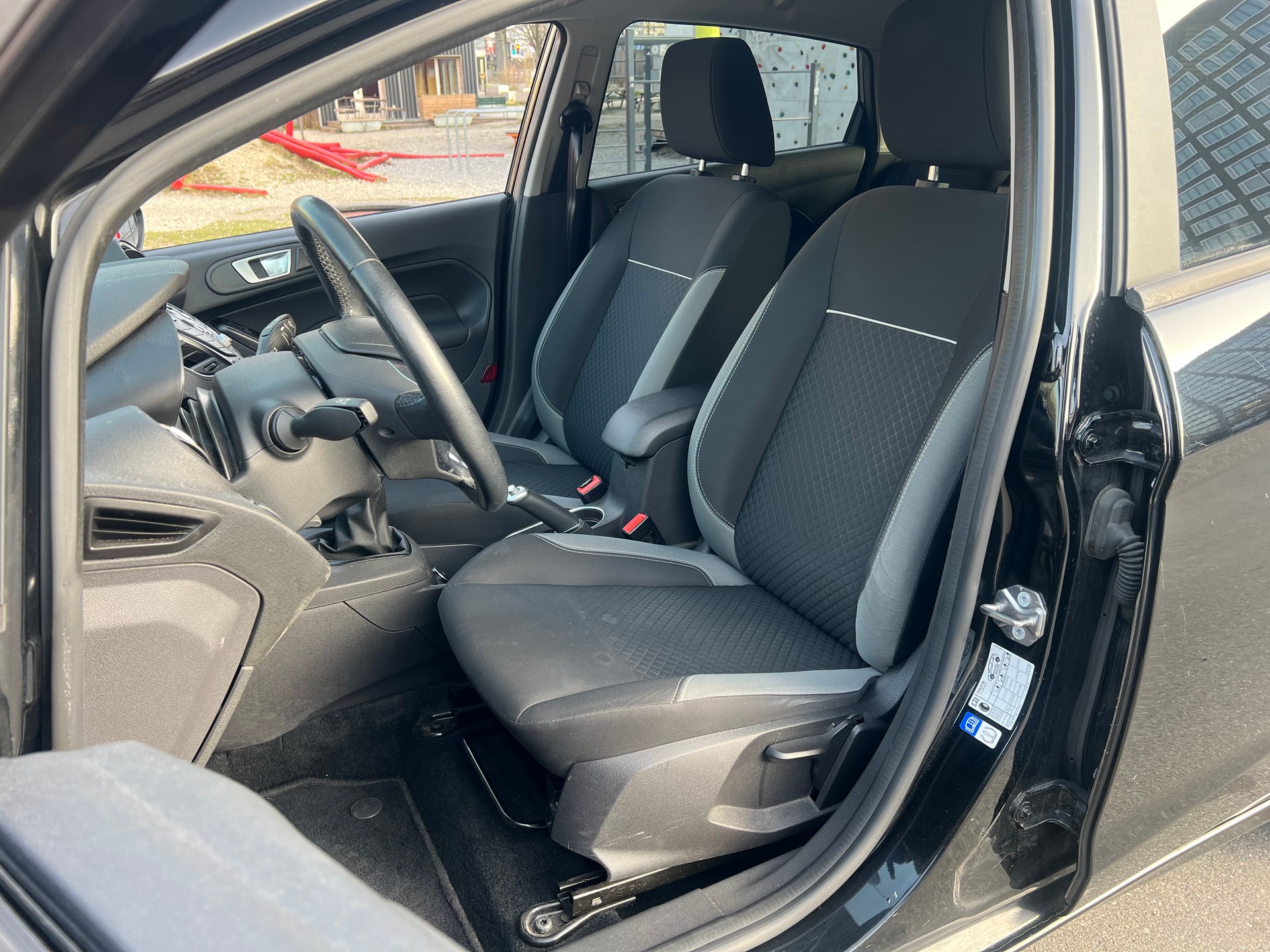 FORD Fiesta 1.0 SCTi Sync-image-11