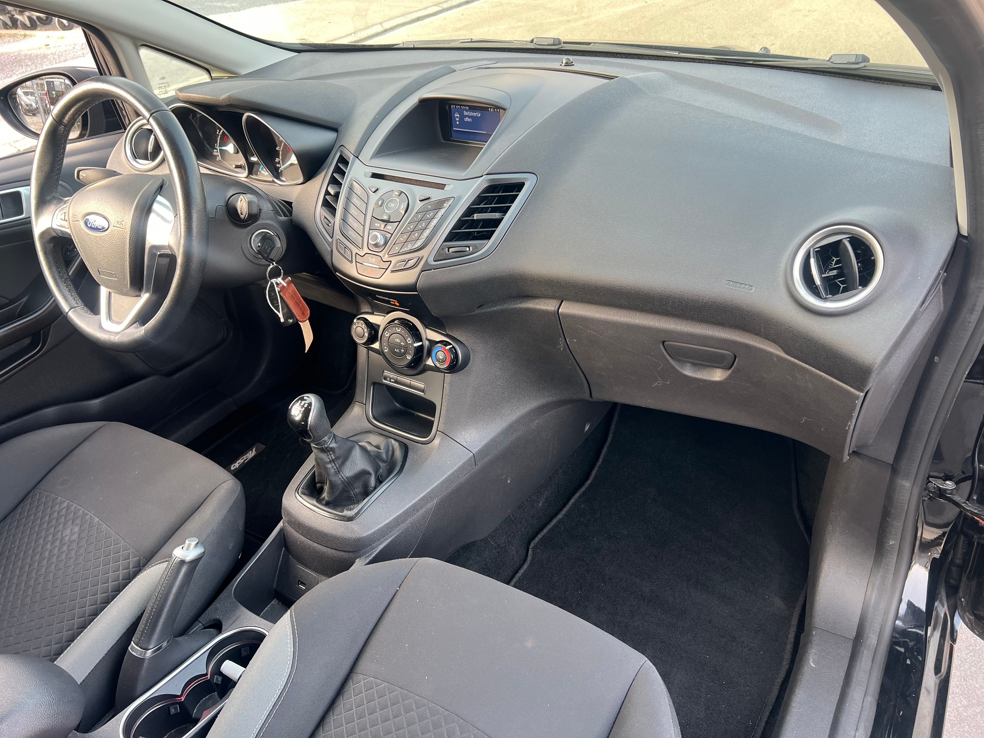 FORD Fiesta 1.0 SCTi Sync-image-9
