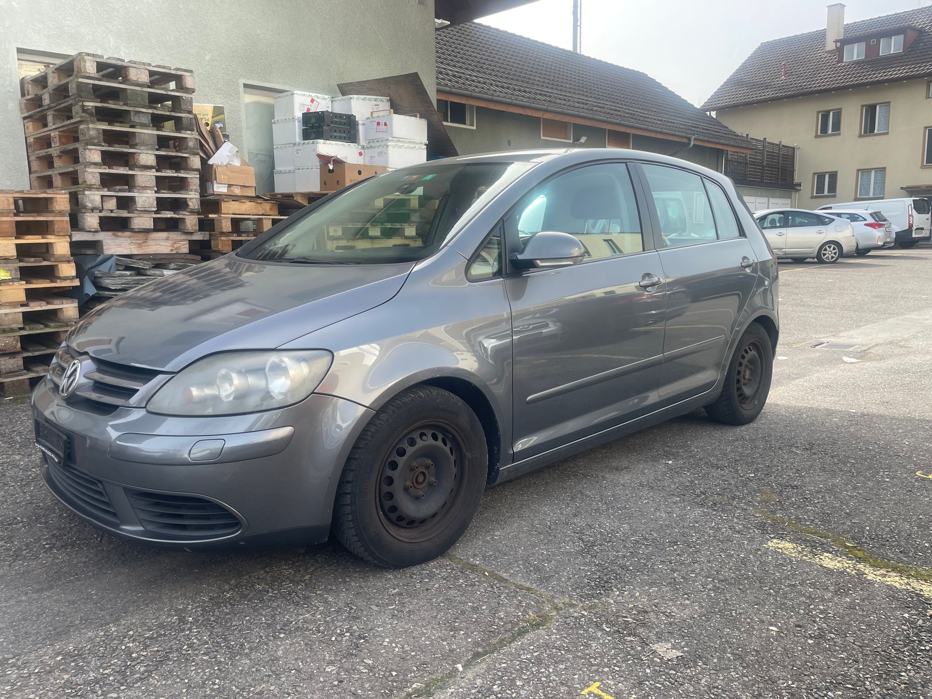 VW Golf Plus 1.6 FSI Comfortline-image-1