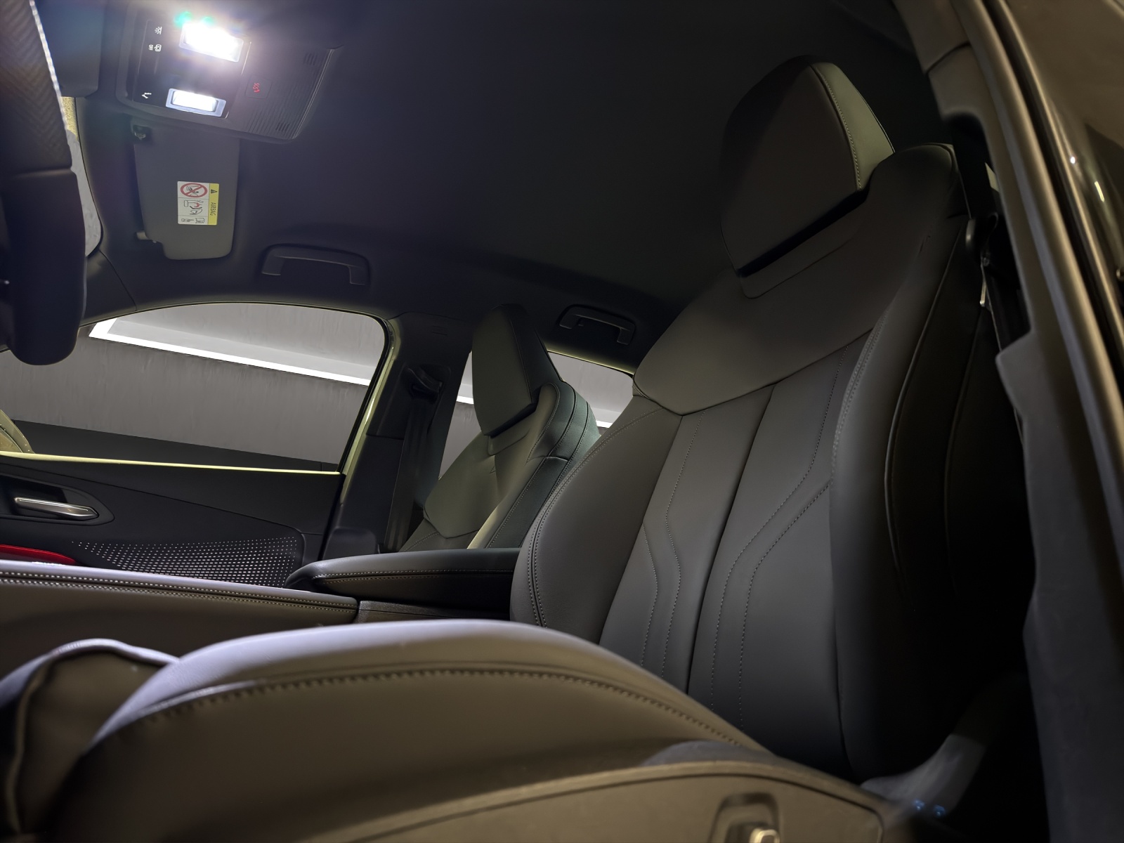 AUDI Q3 SUV TFSI quattro 195 kW S tronic-image-22